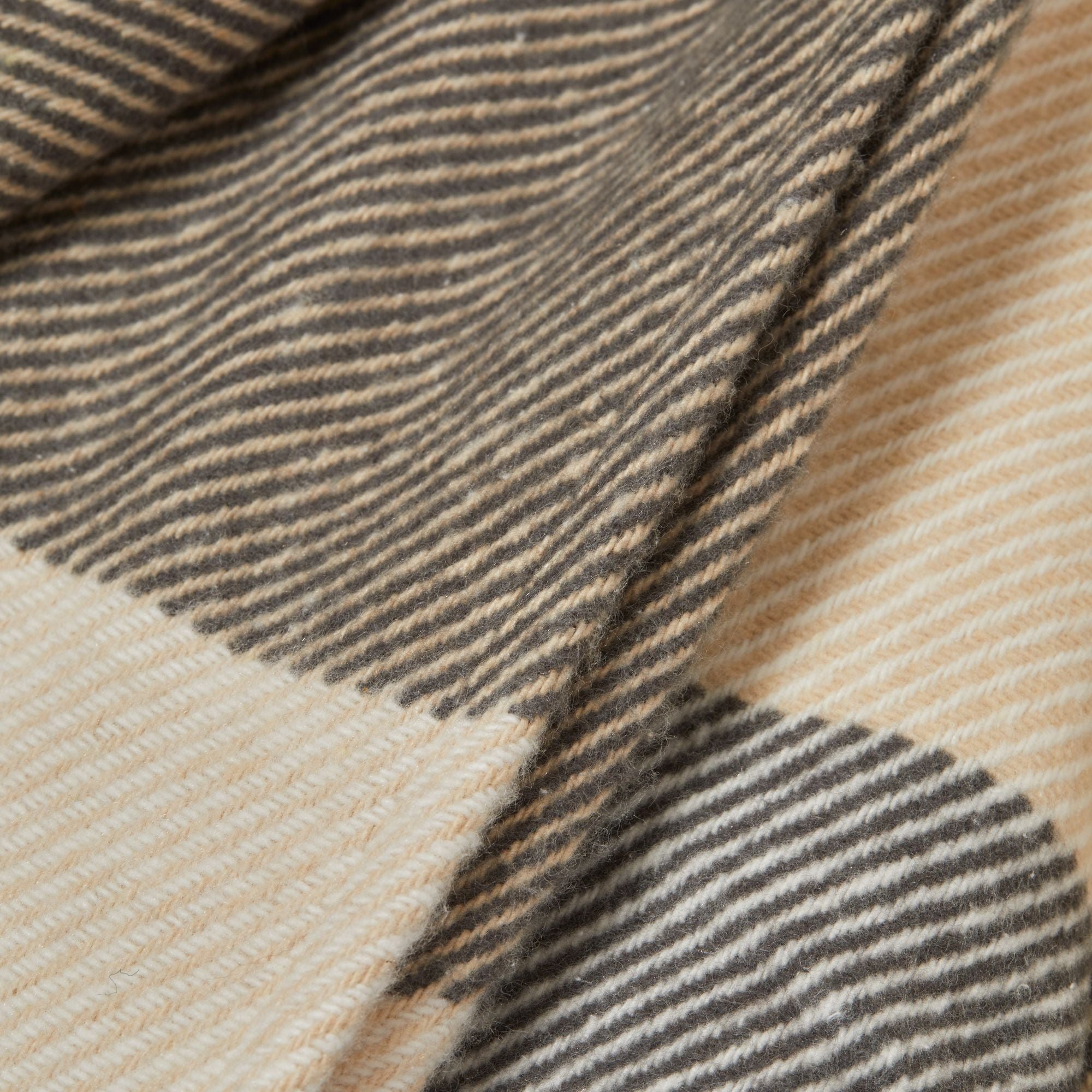 LIVIA - Cotton throw MADURA Grey