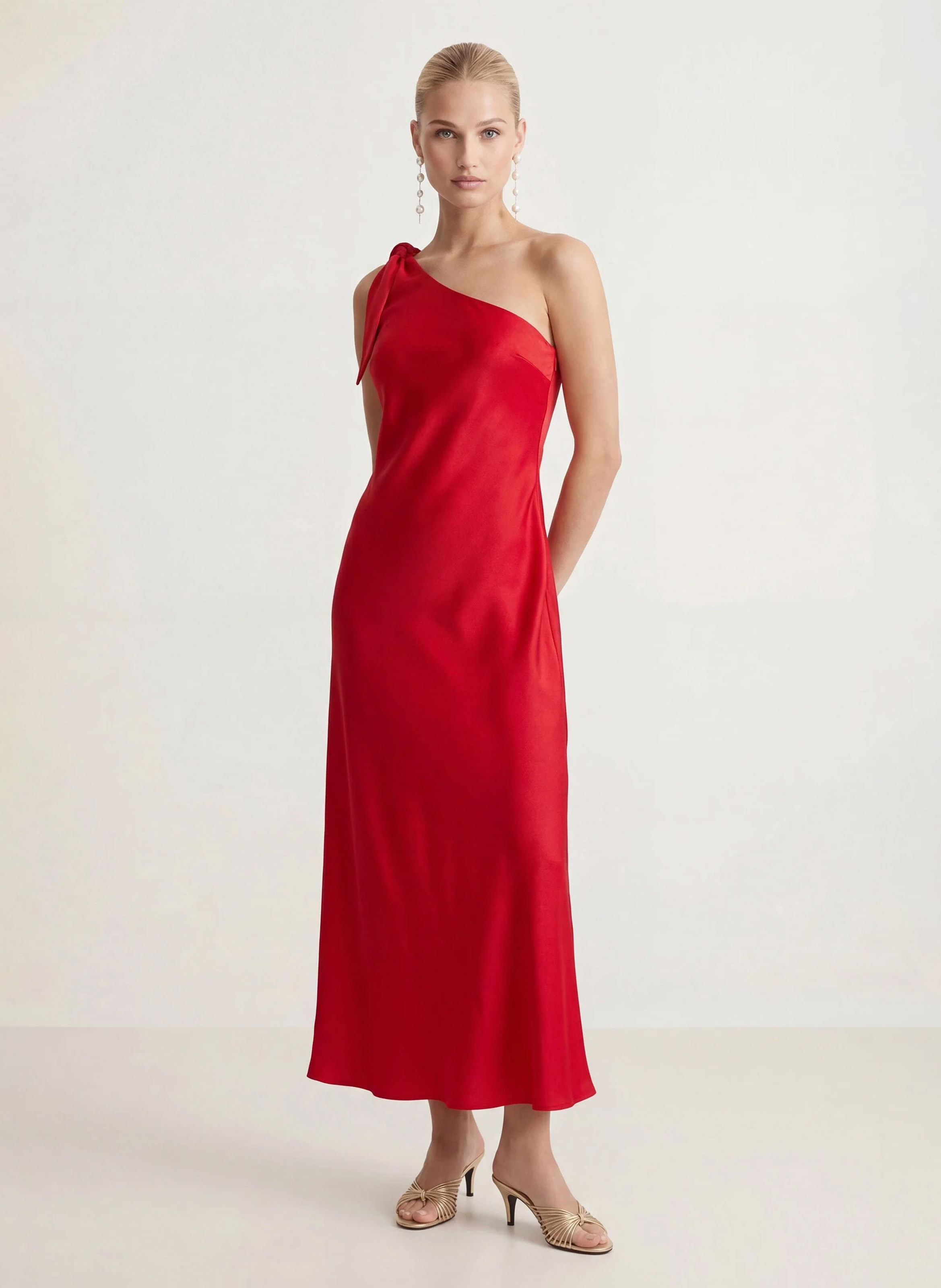 Robe longue satinée KOOKAI Rouge