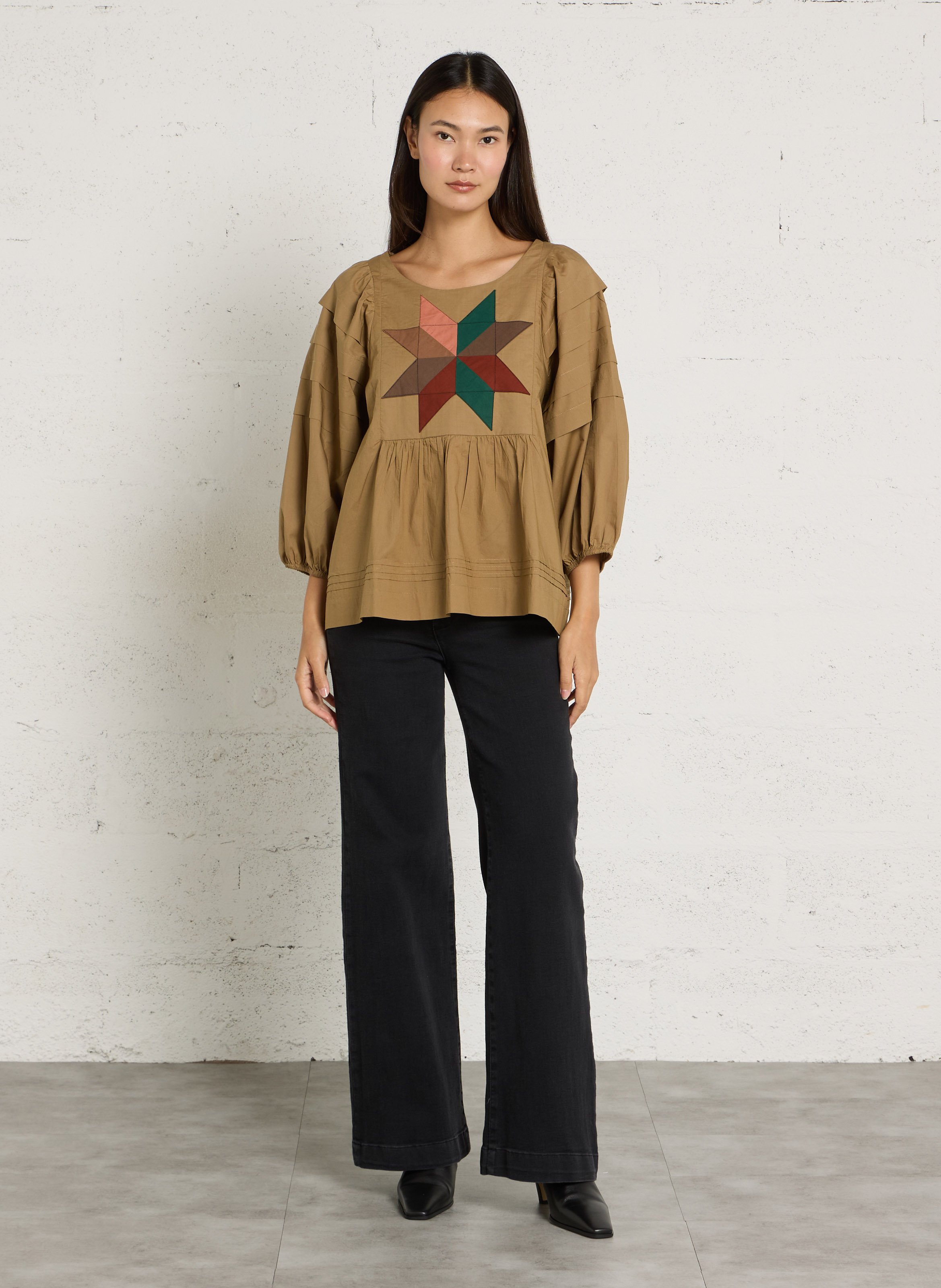 Ruim geborduurde blouse van biologisch katoen LEON & HARPER Beige
