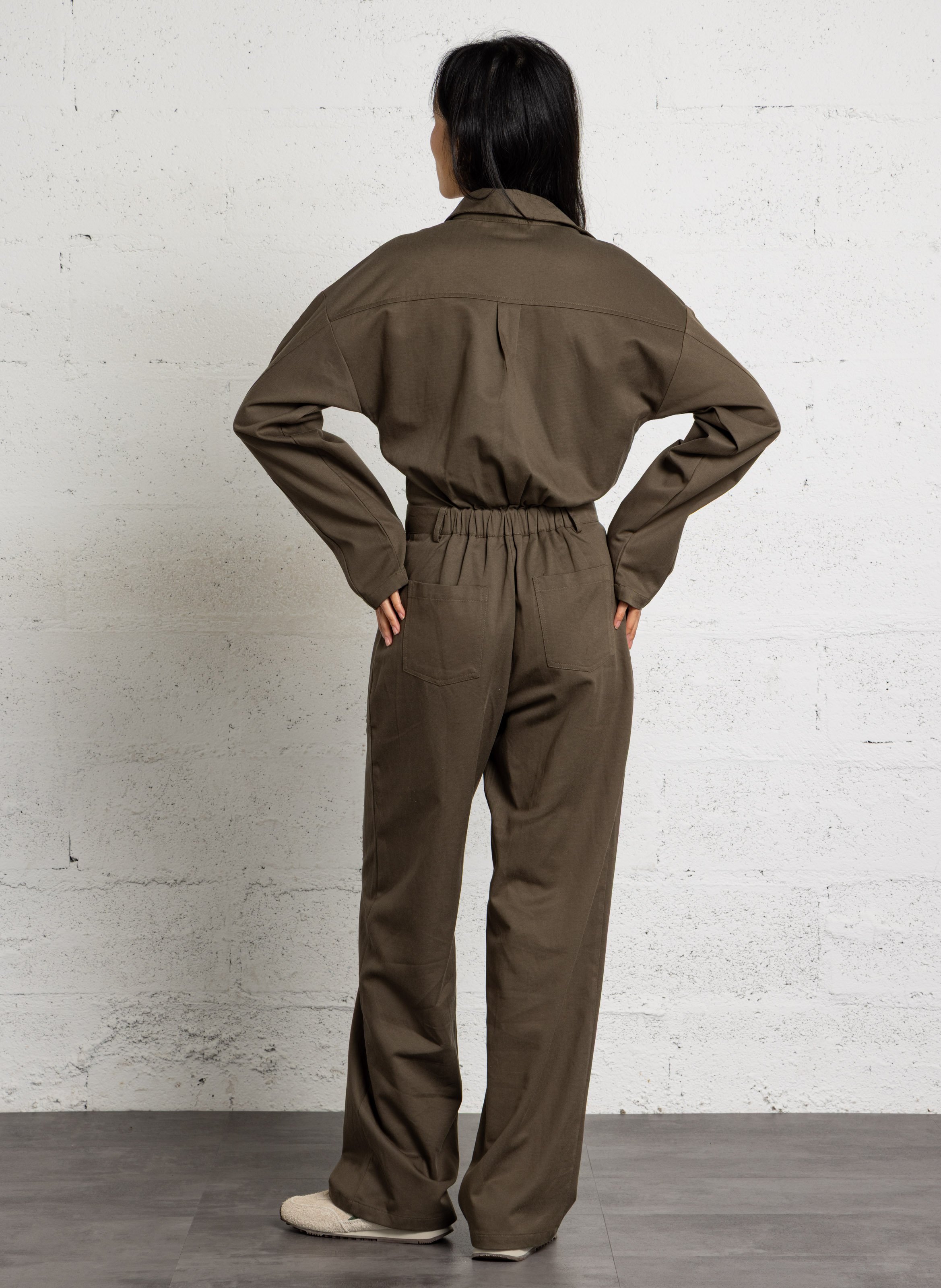Jumpsuit aus Baumwoll-Mix mit klassischem Kragen LA PETITE ETOILE Khaki