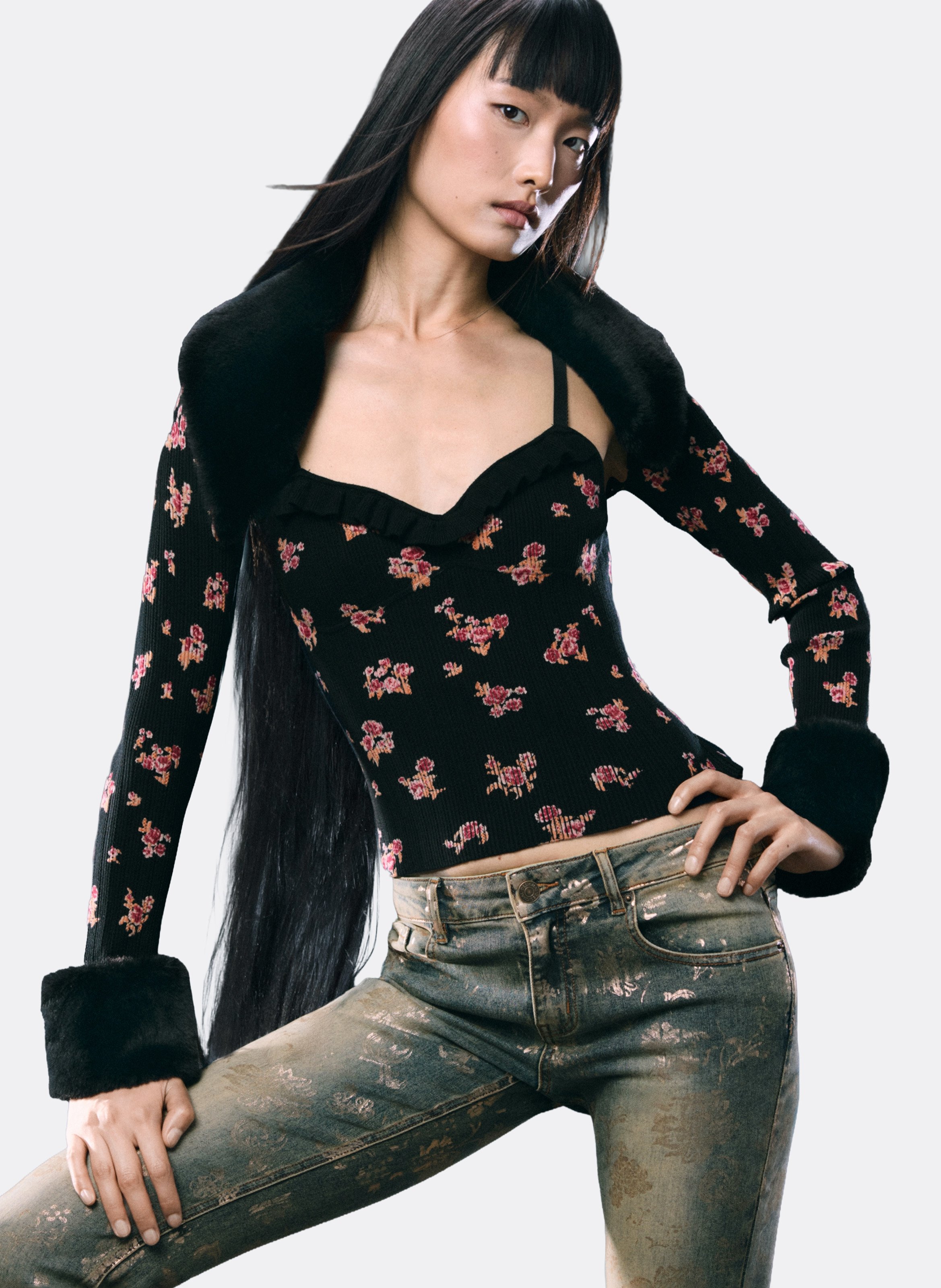 Aansluitende top met bedrukte mouwen DESIGUAL Zwart