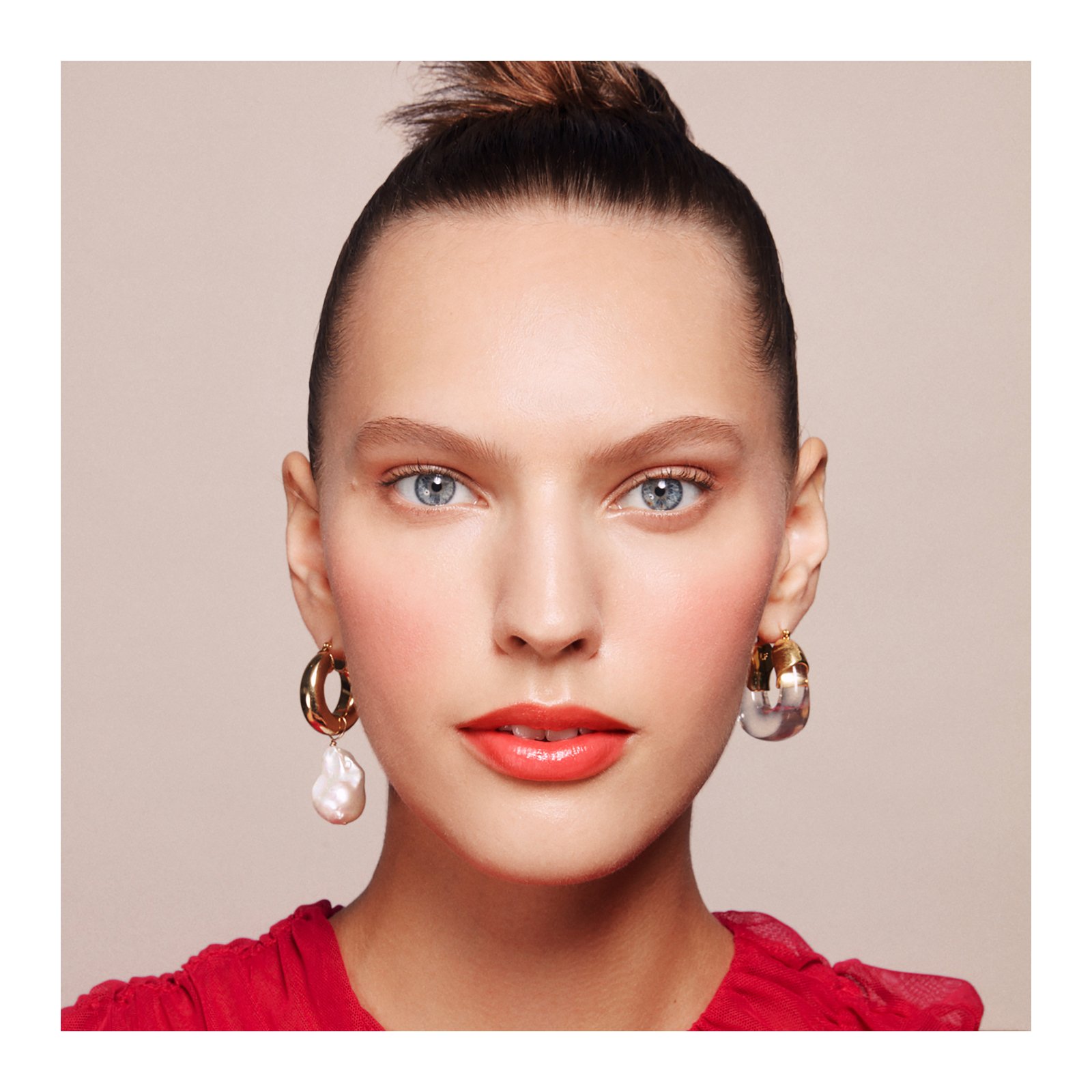 Crushed Lip Color BOBBI BROWN Parisian red