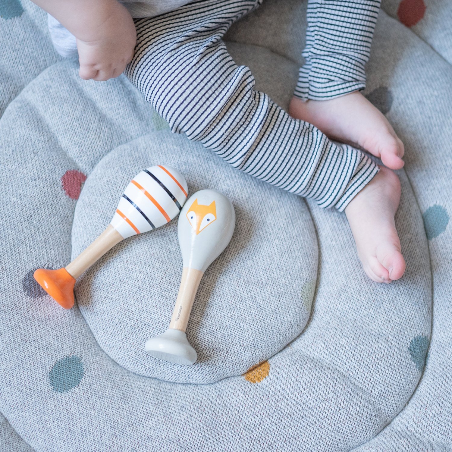 Fox and stripes rattles KINDSGUT Orange