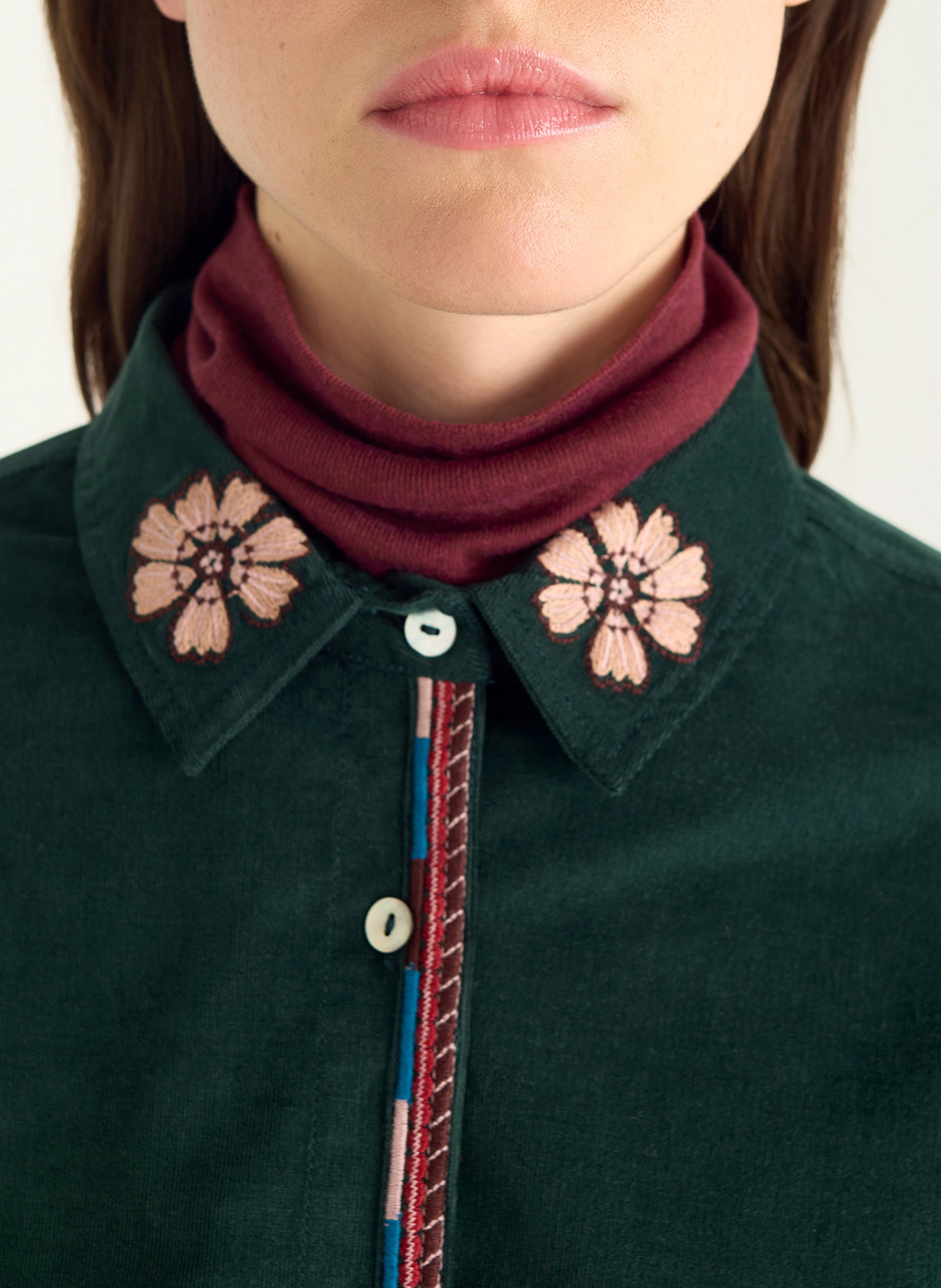Chemise droite unie à broderies COTELAC Vert