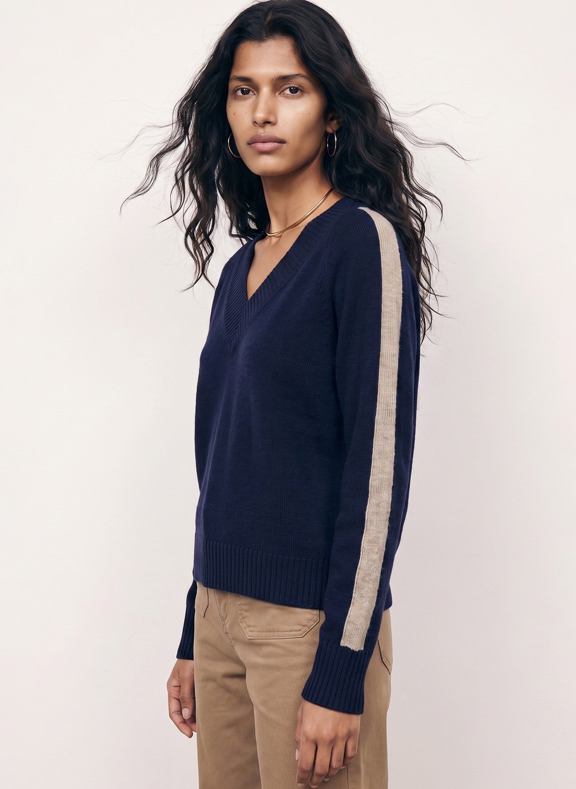 Pull droit col v en laine mélangée KOOKAI Bleu