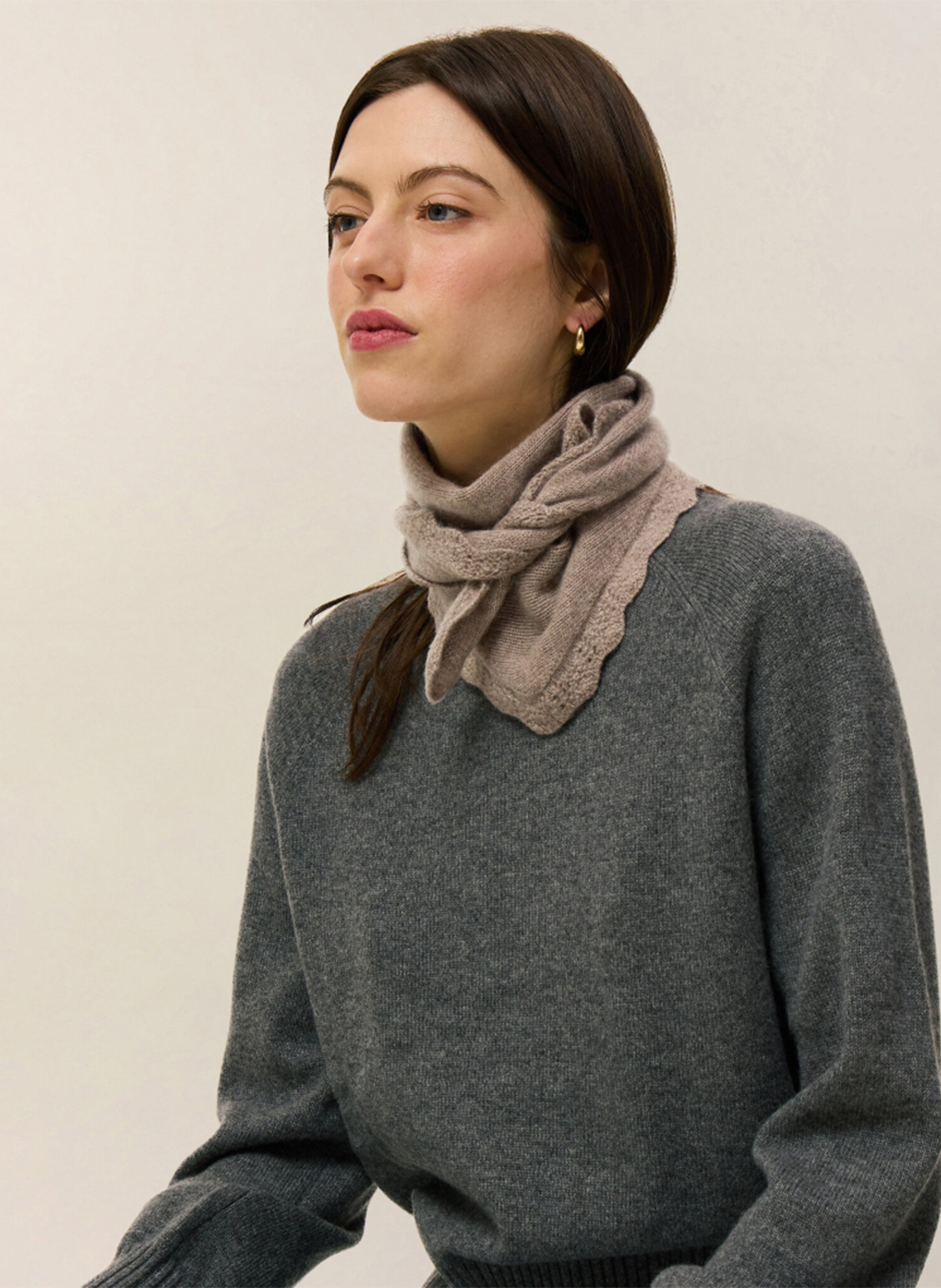 Bandana à bordure dentelle en cachemire HIRCUS Beige