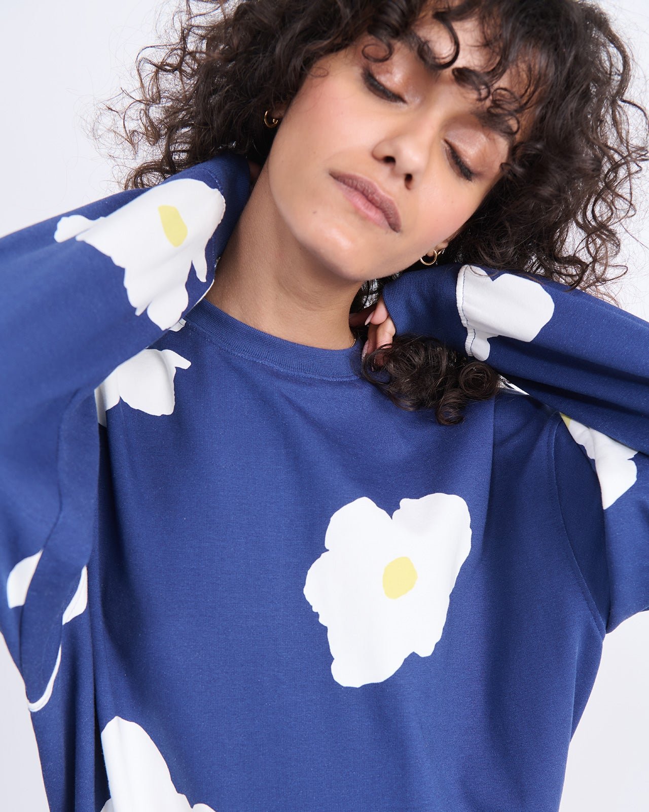 Organic cotton sweatshirt with floral print EMOI EMOI Blue