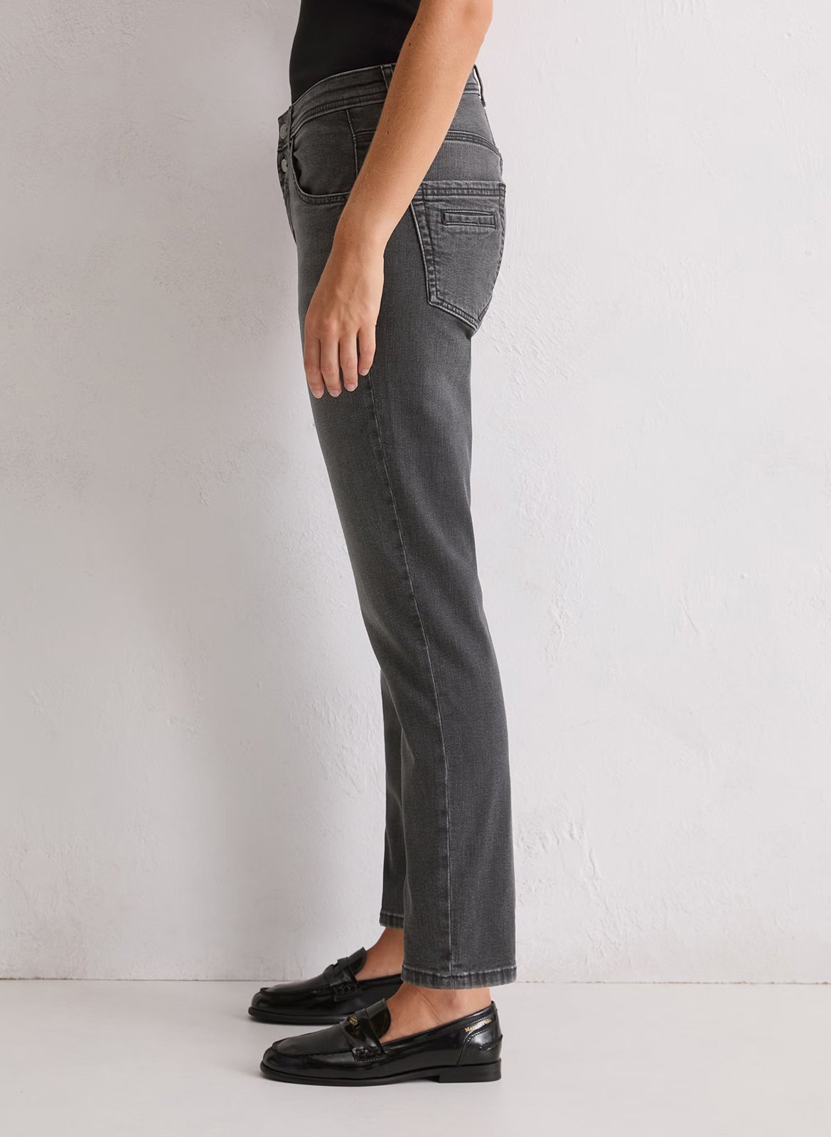 Vaquero desteñido con 5 bolsillos MARC O'POLO Gris