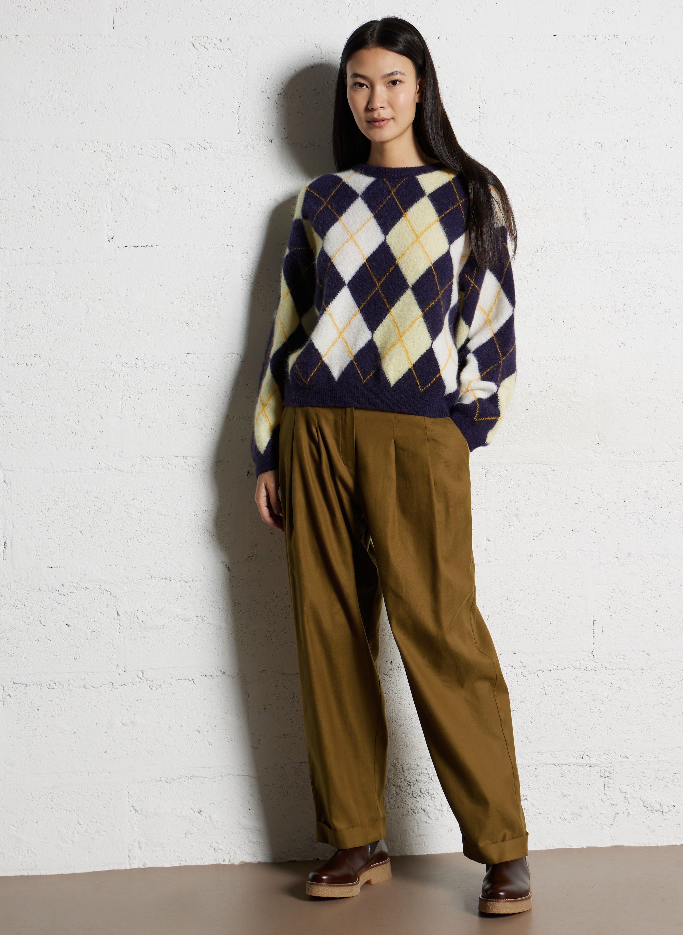 Wide-leg pleated pants Brown