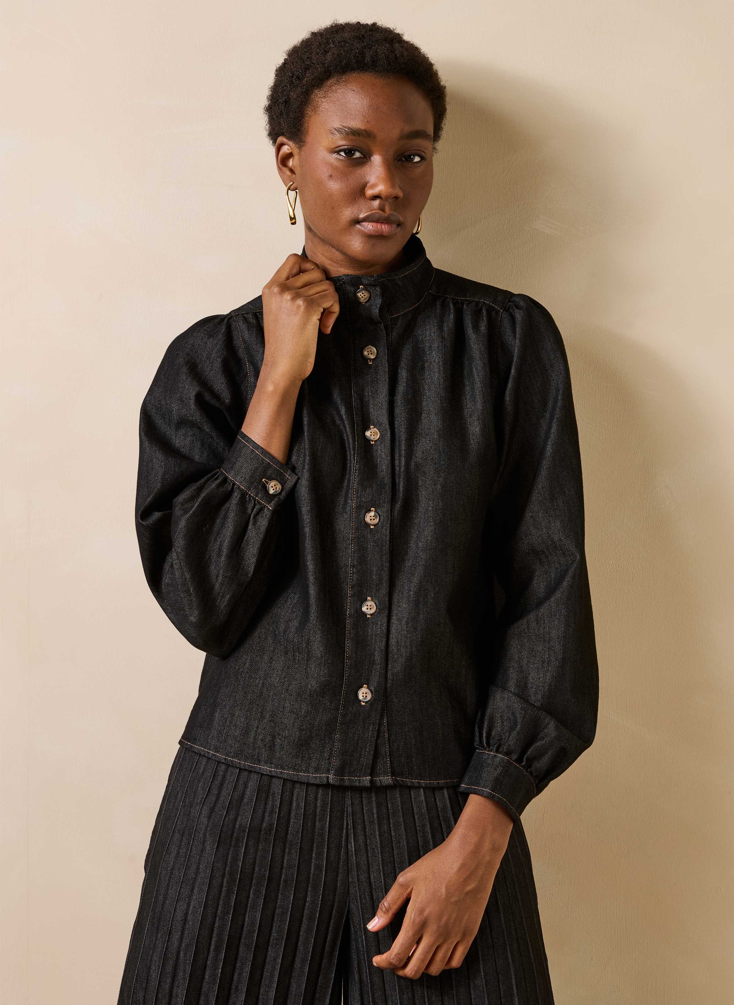 Chemise droite col montant en coton mélangé LA FEE MARABOUTEE Noir