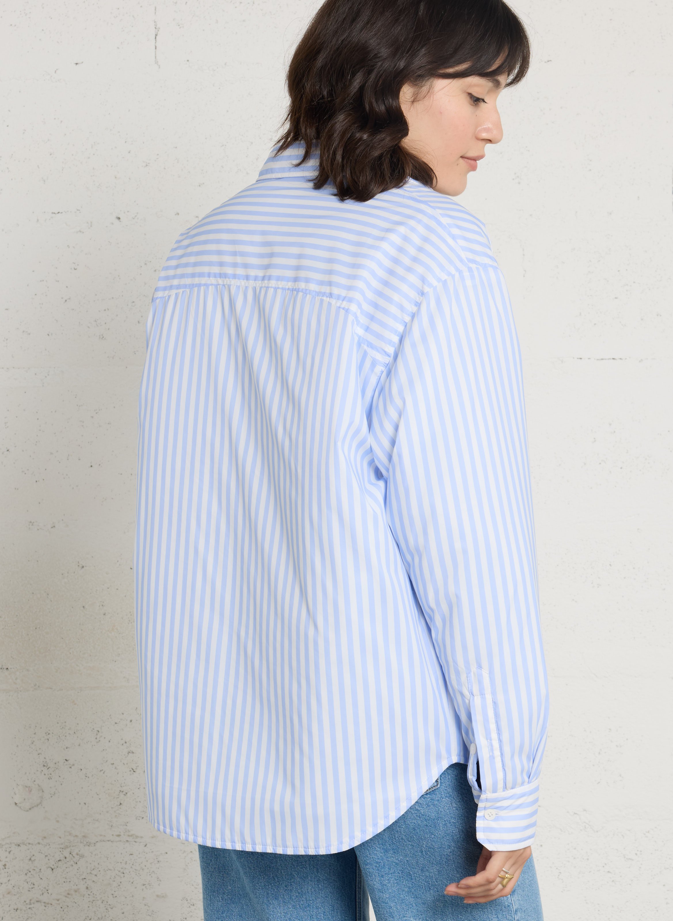 Gerade geschnittenes, gestreiftes Overshirt FLOTTE Blau