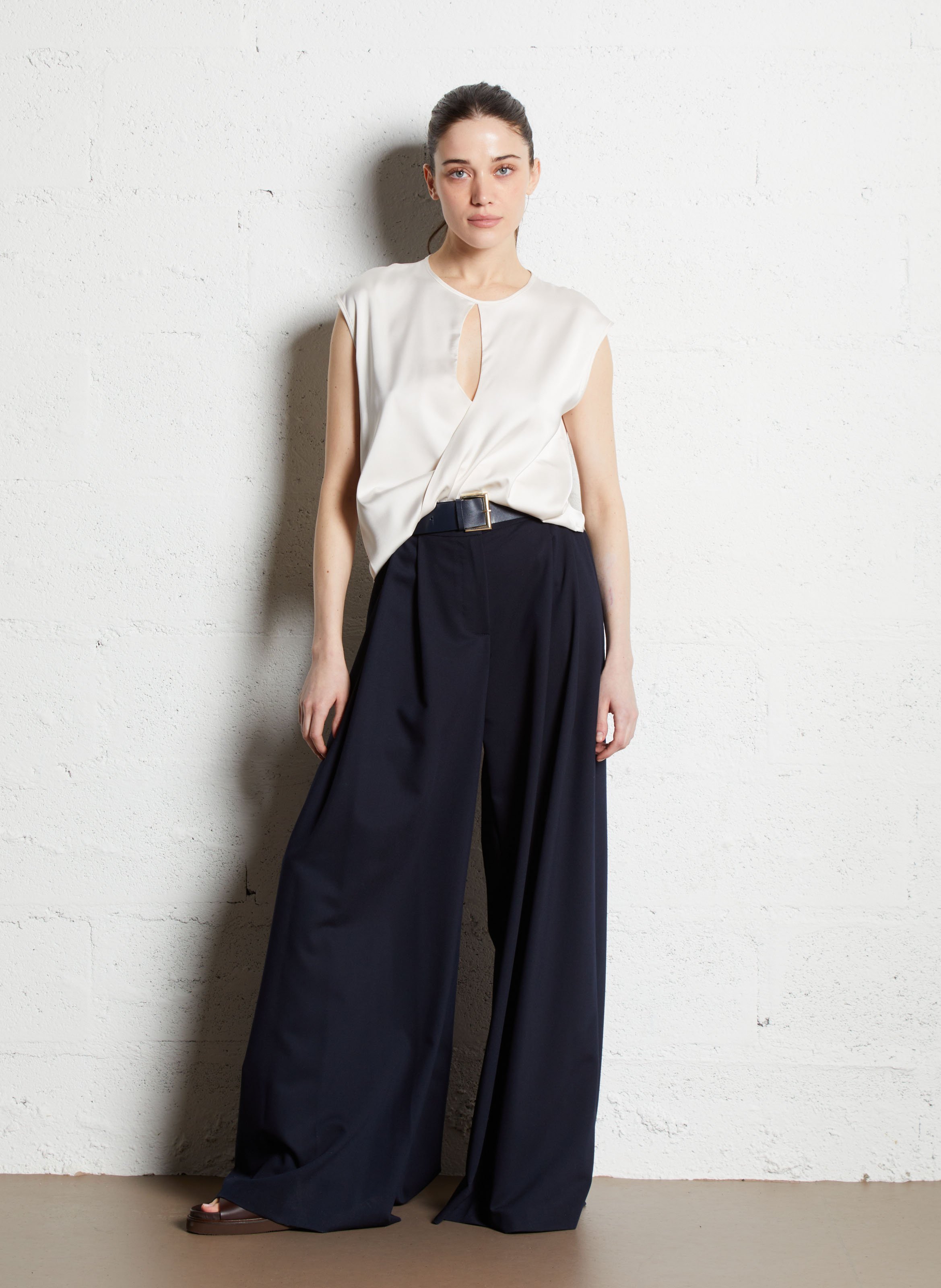 Sleeveless draped blouse IMPERIAL Beige