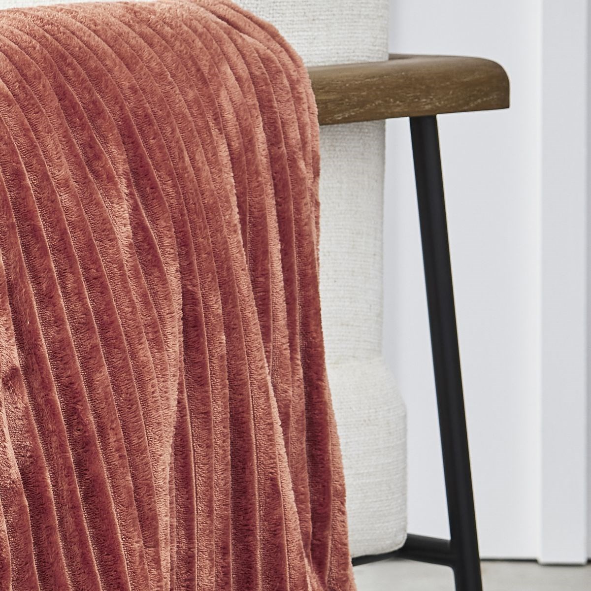 Plain ribbed throw TODAY LINGE DE MAISON Red