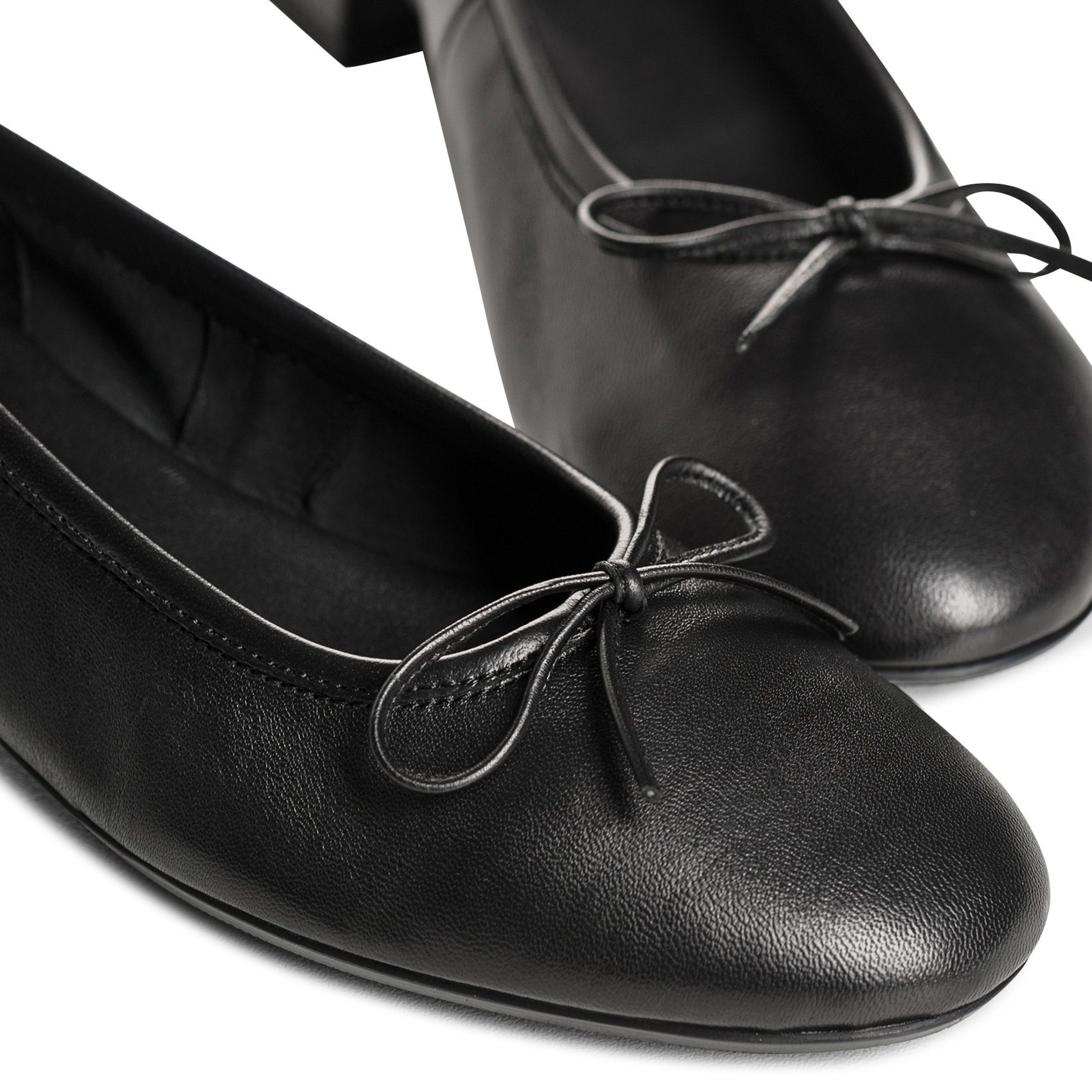 Ballerines à talons en cuir REQINS Noir