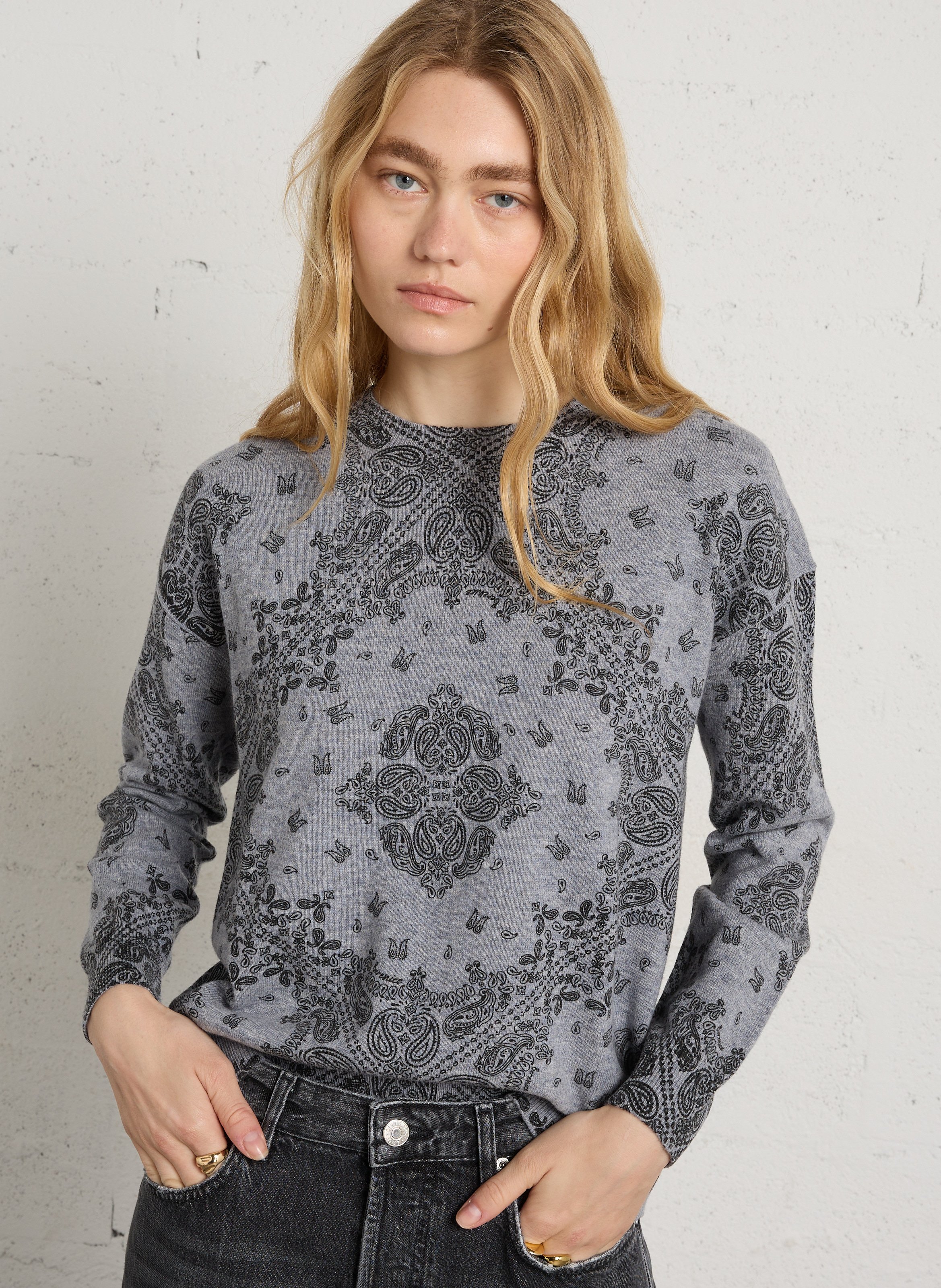 Straight-fit crew-neck sweater in wool with paisley print BERENICE