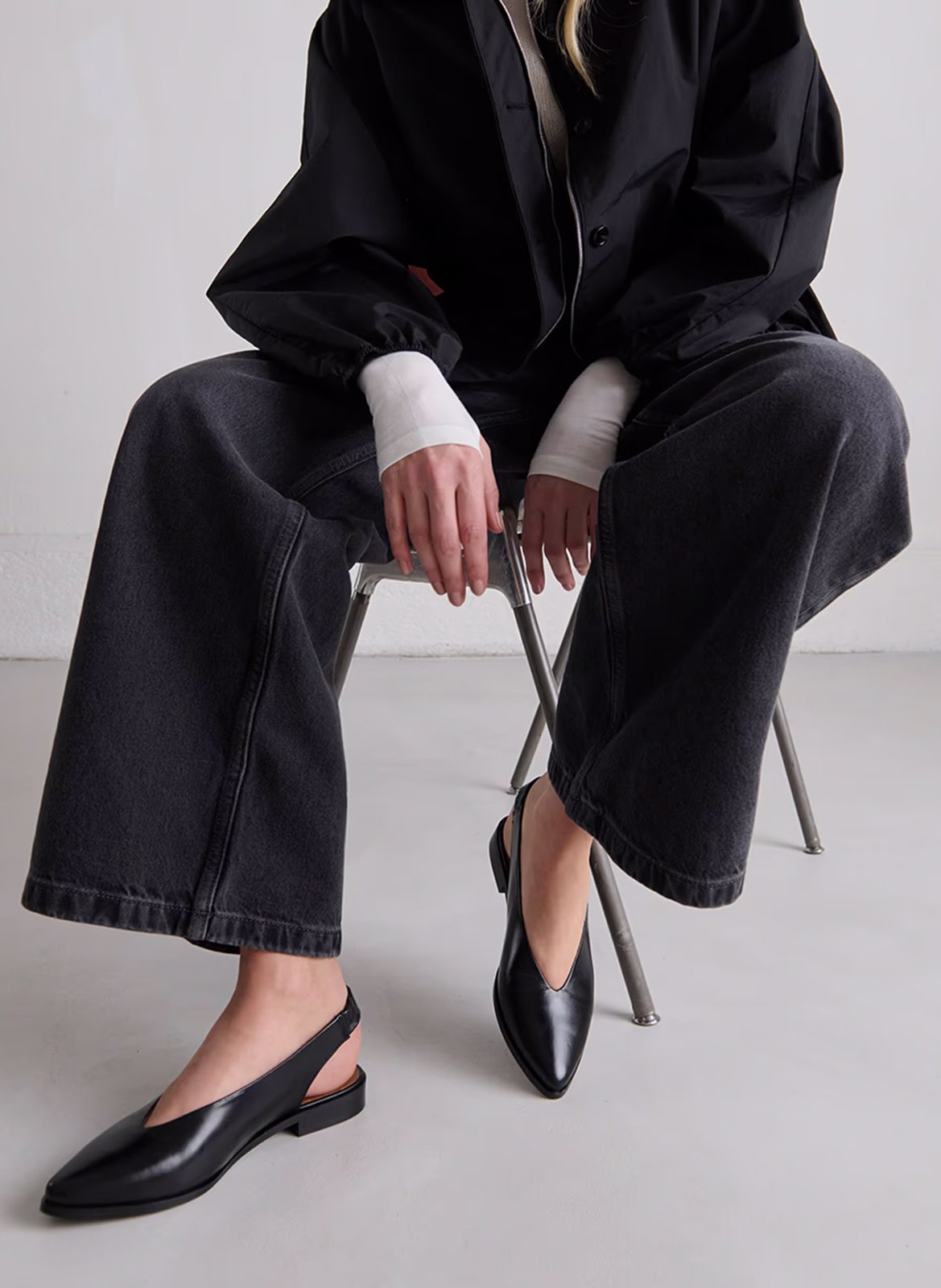 Ballerines en cuir JONAK Noir