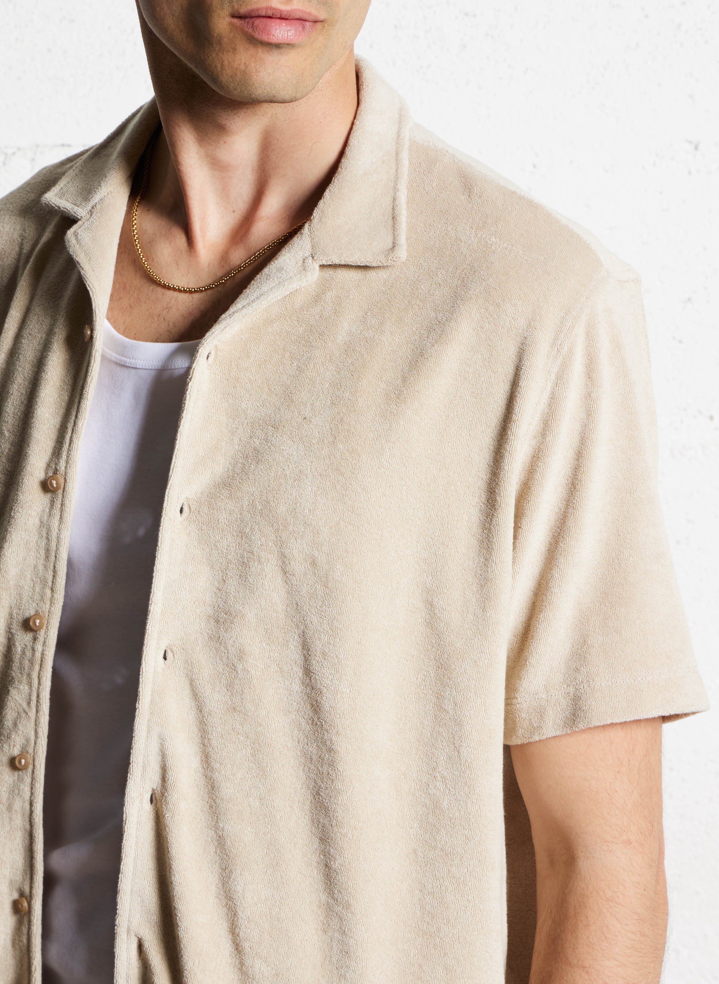 Gerade geschnittenes Hemd aus Baumwoll-Mix IKKS Beige