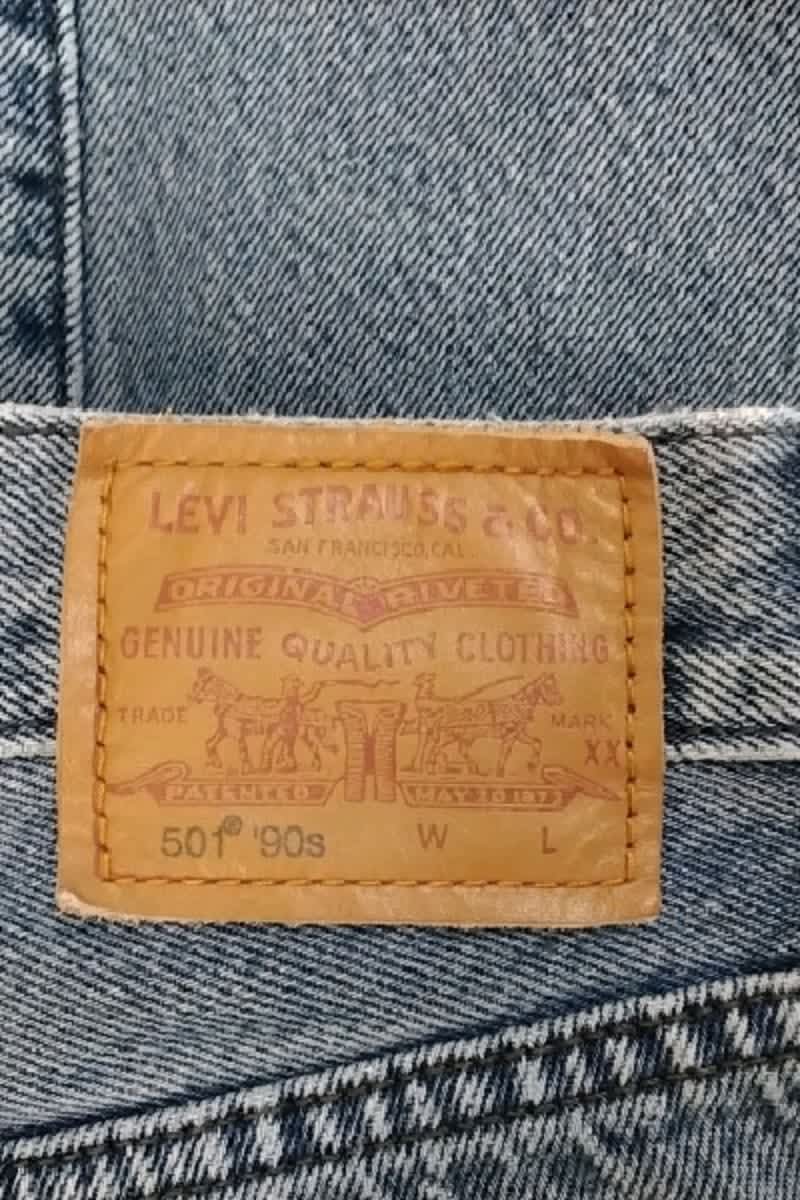 - Straight-leg jeans
- 5 pockets
- Straight cut
- Faded effect LEVI'S - Seconde main Blue