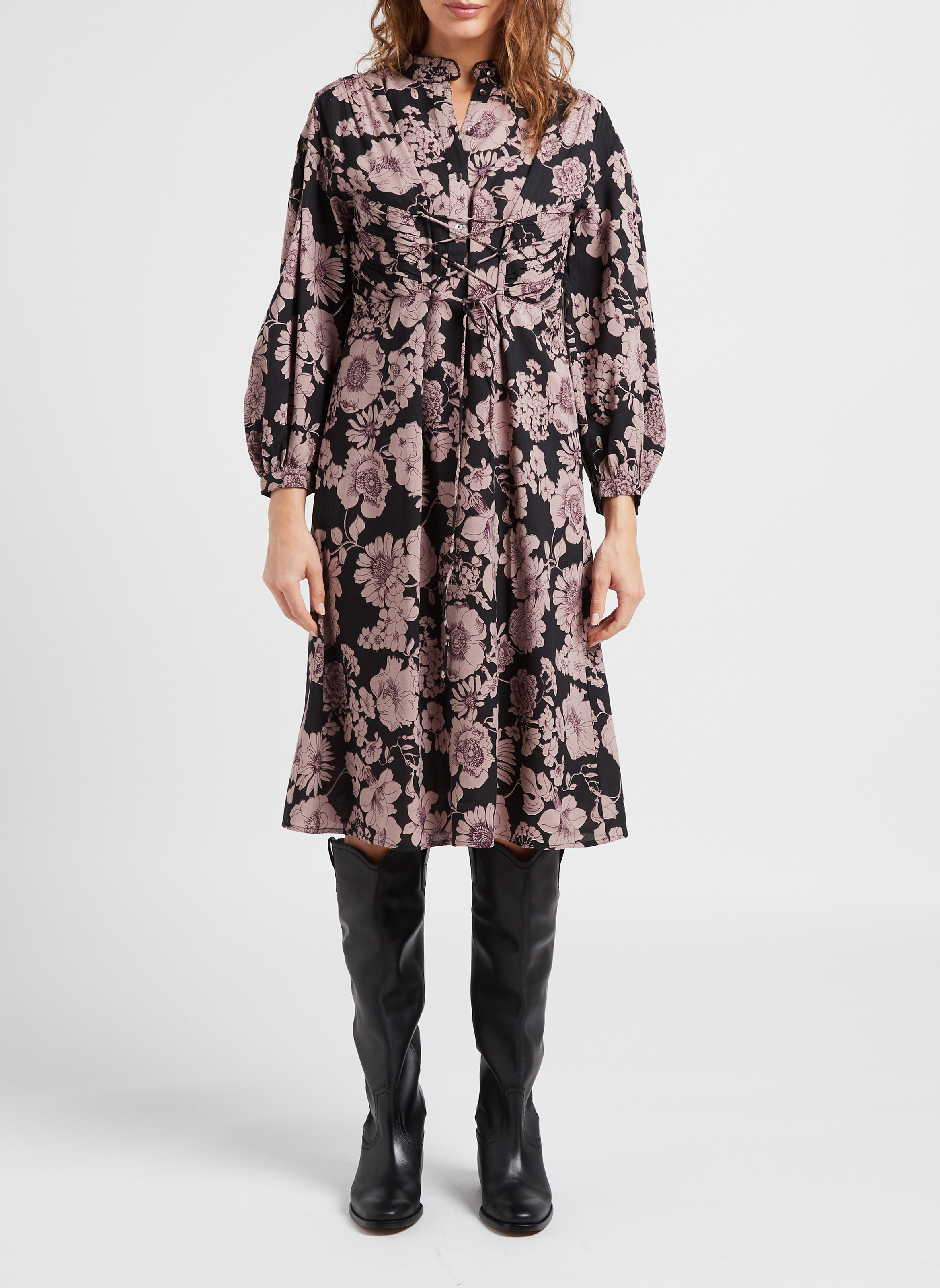 Robe mi-longue col rond à imprimé floral ANTIK BATIK Noir