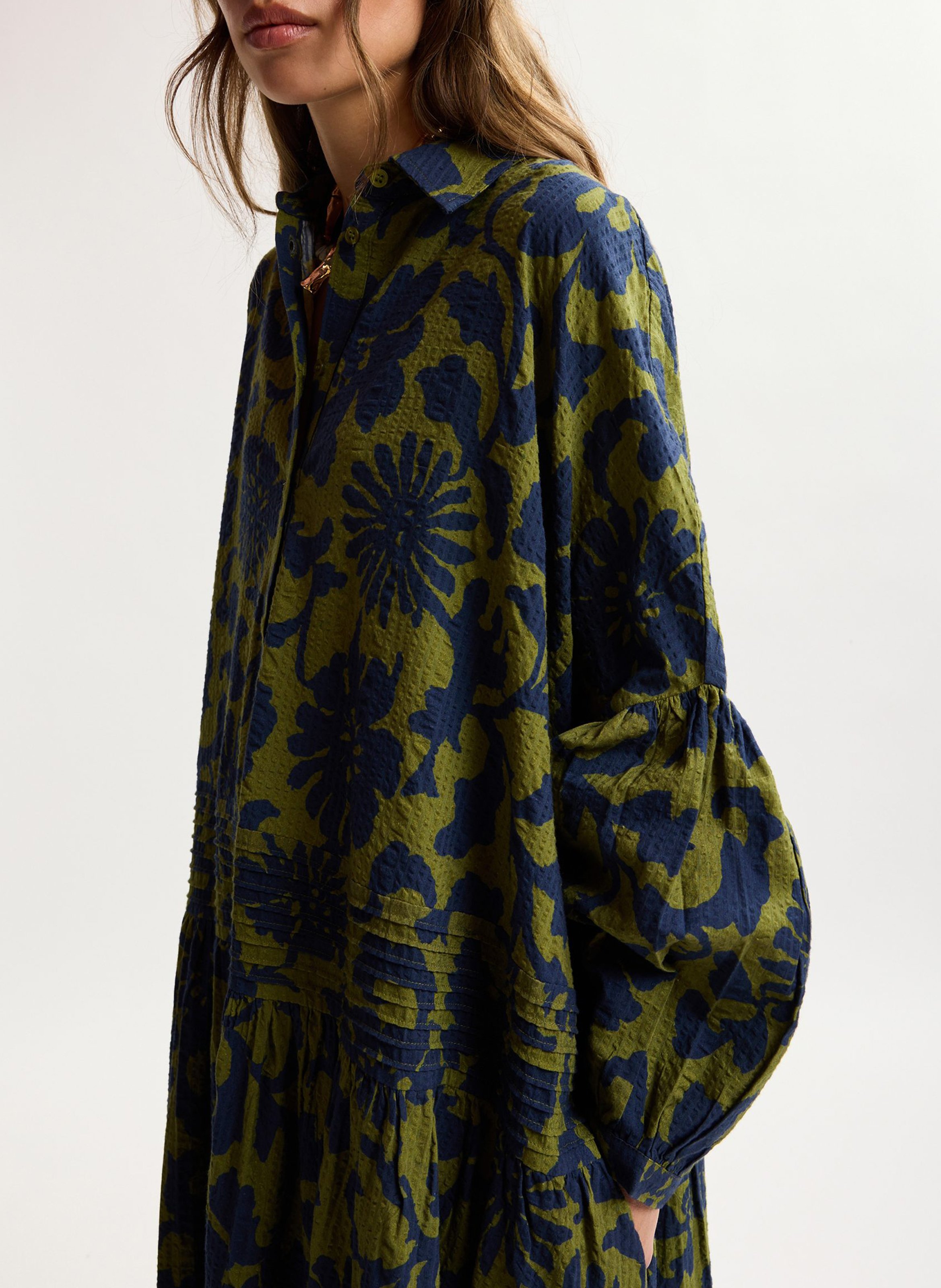 Vestido camisero amplio estampado ESSENTIEL ANTWERP Verde