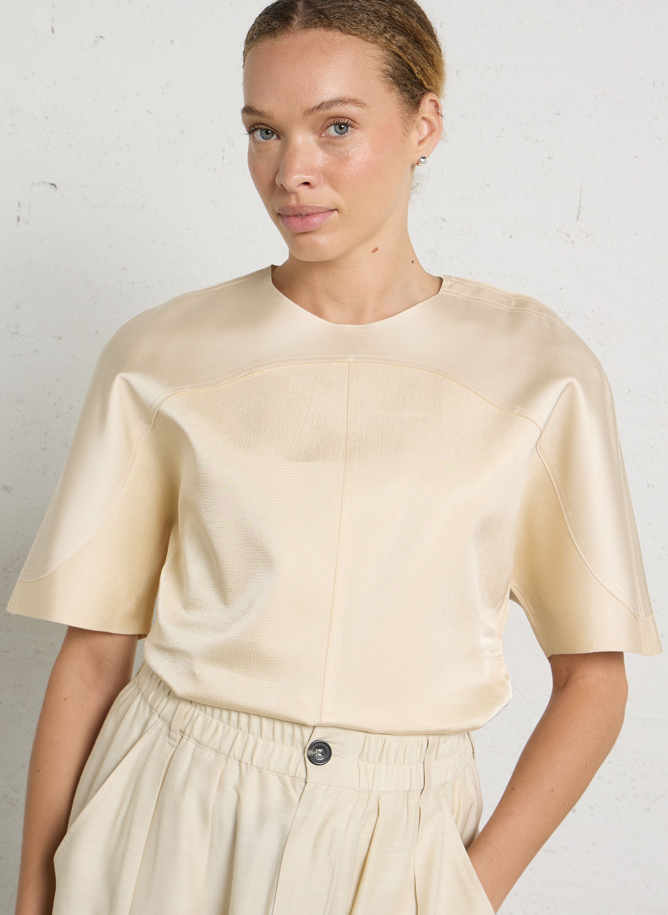 Blouse manches courtes à silhouette arrondie SOEUR Beige