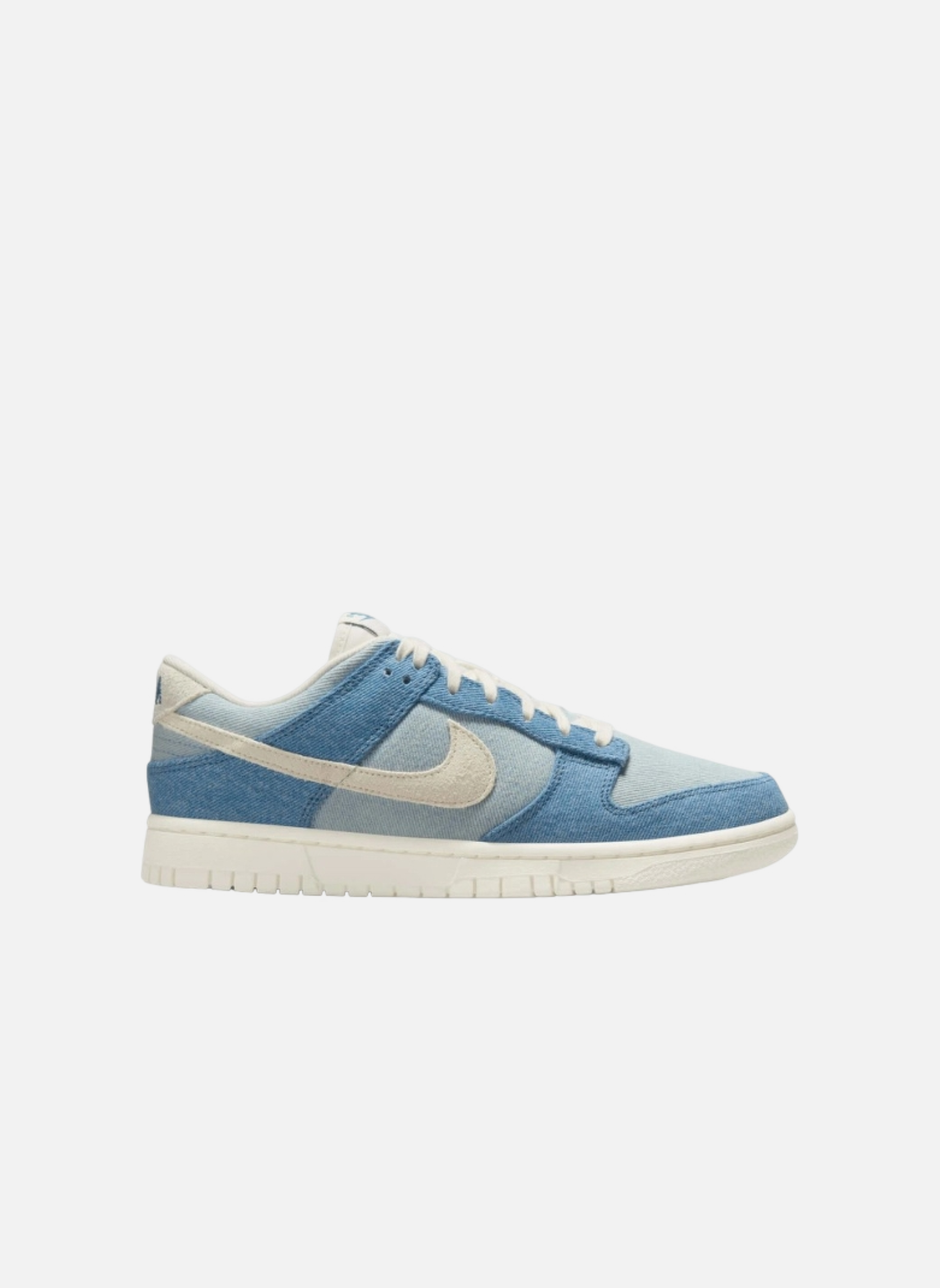 Leather low-top sneakers NIKE Blue