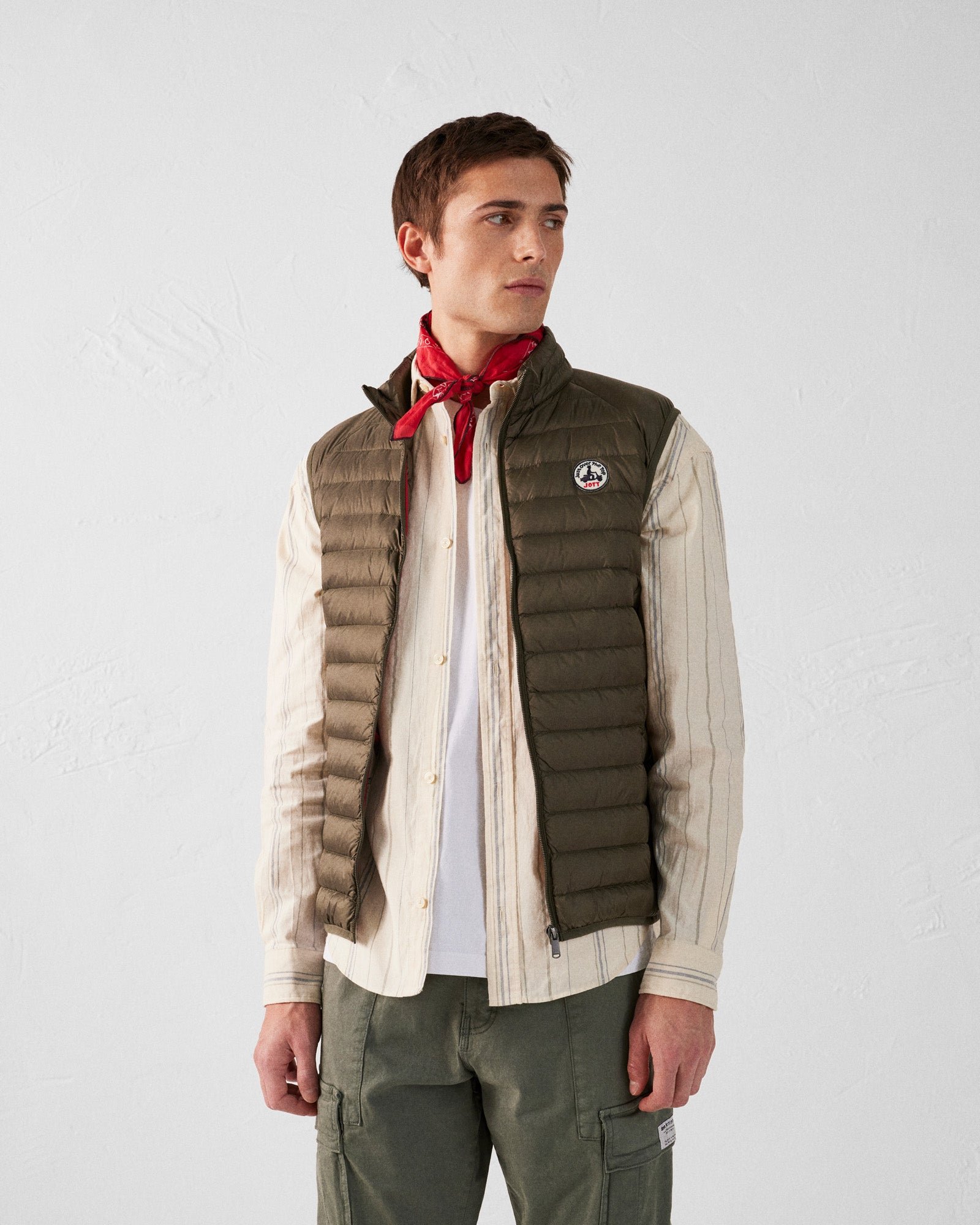 Sleeveless puffer jacket Tom JOTT Green