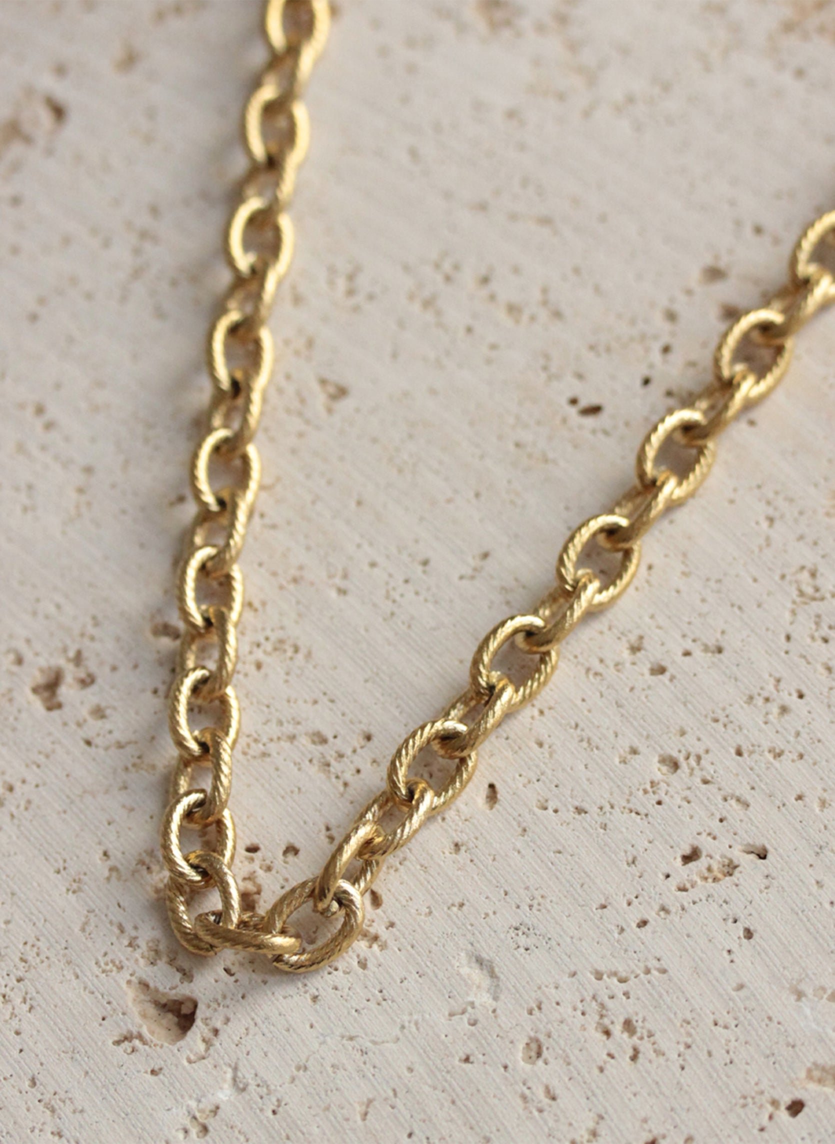 Caelum chain necklace AEC Paris Golden
