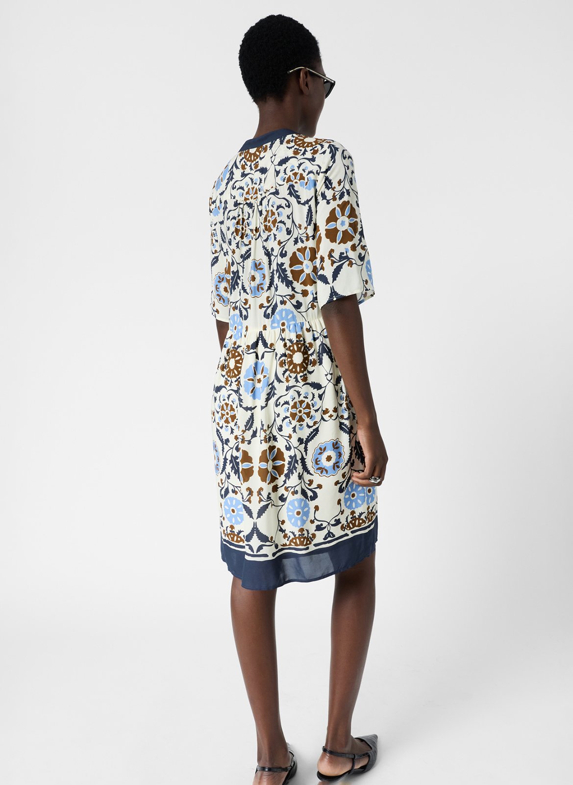 Kurzkleid aus Viskose-Mix GERARD DAREL Beige