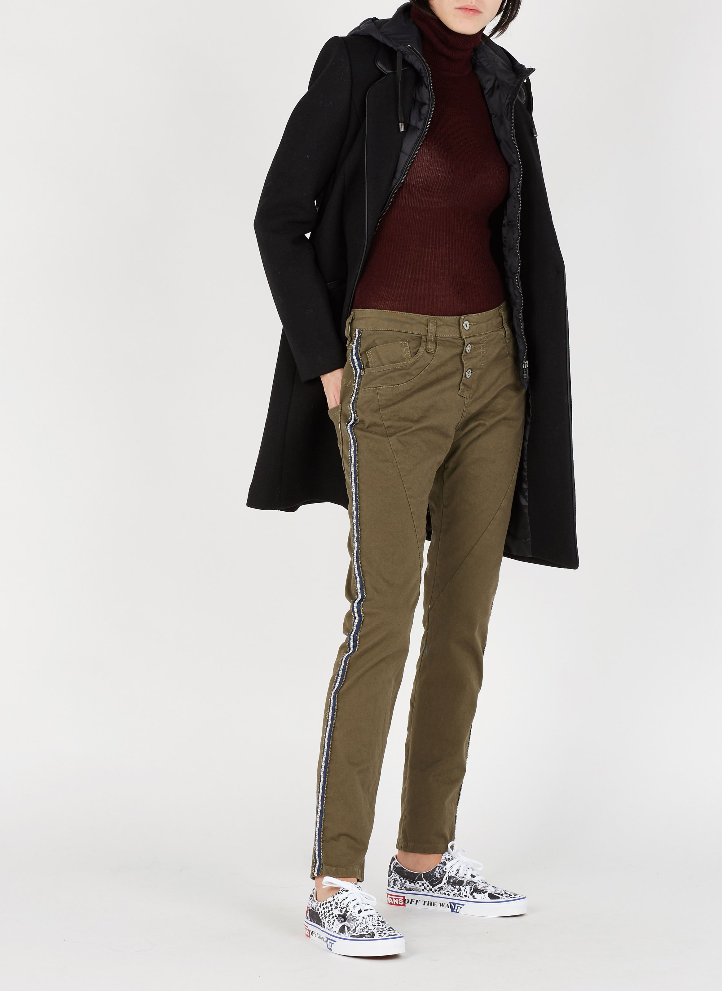 EN ATTENTE REF Black