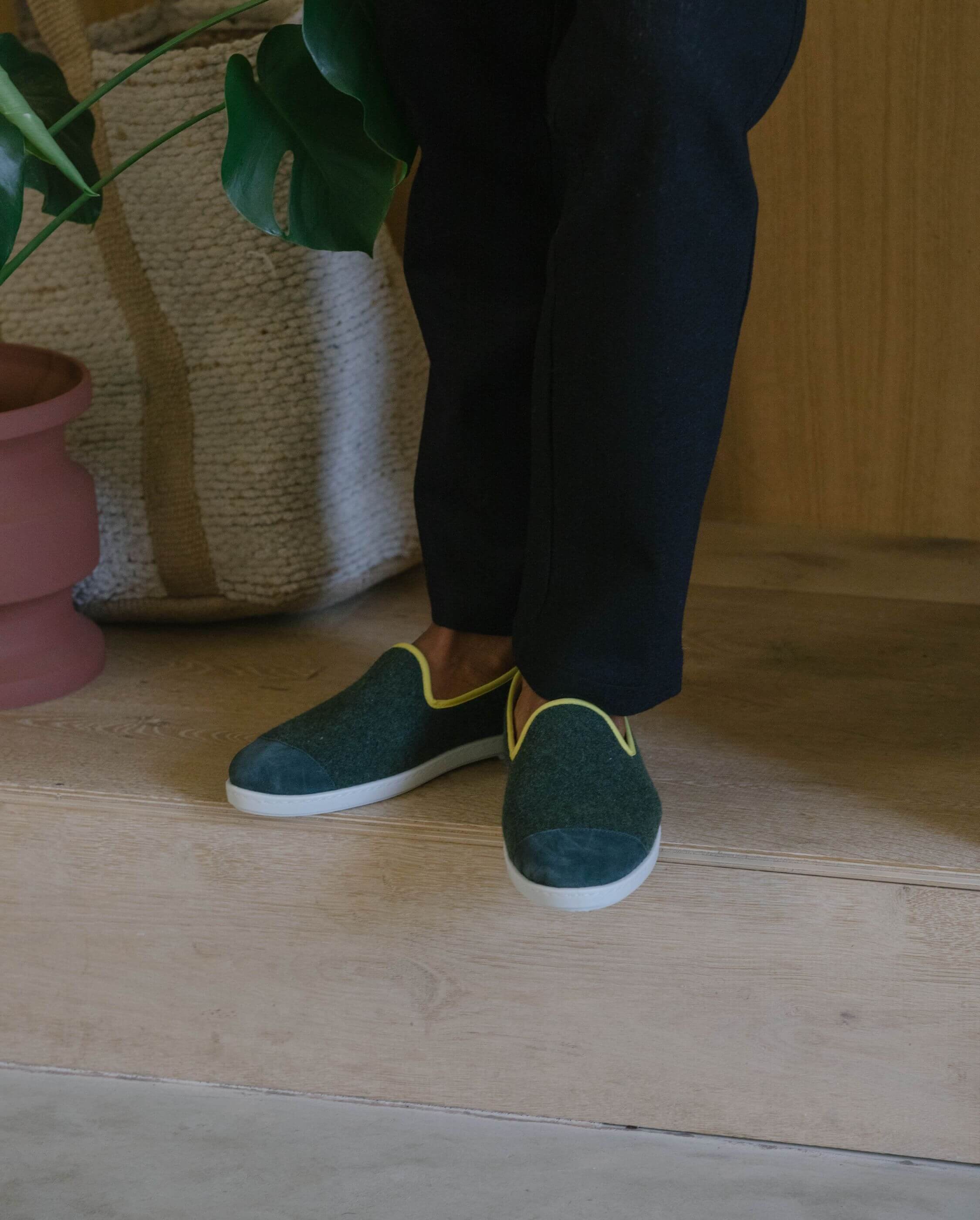 Men's wool slipper, green yellow ANGARDE Green