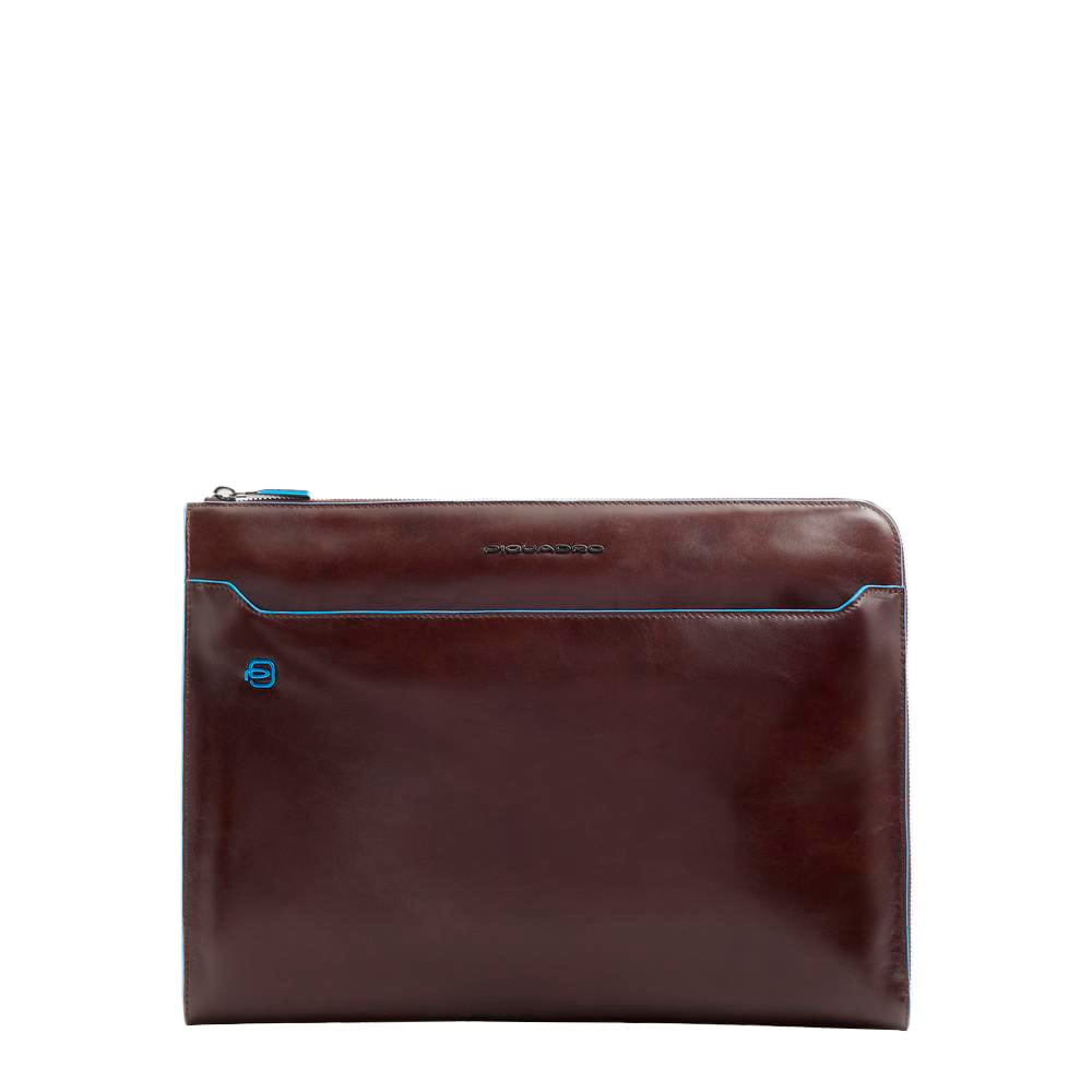 Leather laptop sleeve with retractable handles, RFID protection, and Airpods® pocket. PIQUADRO Brown