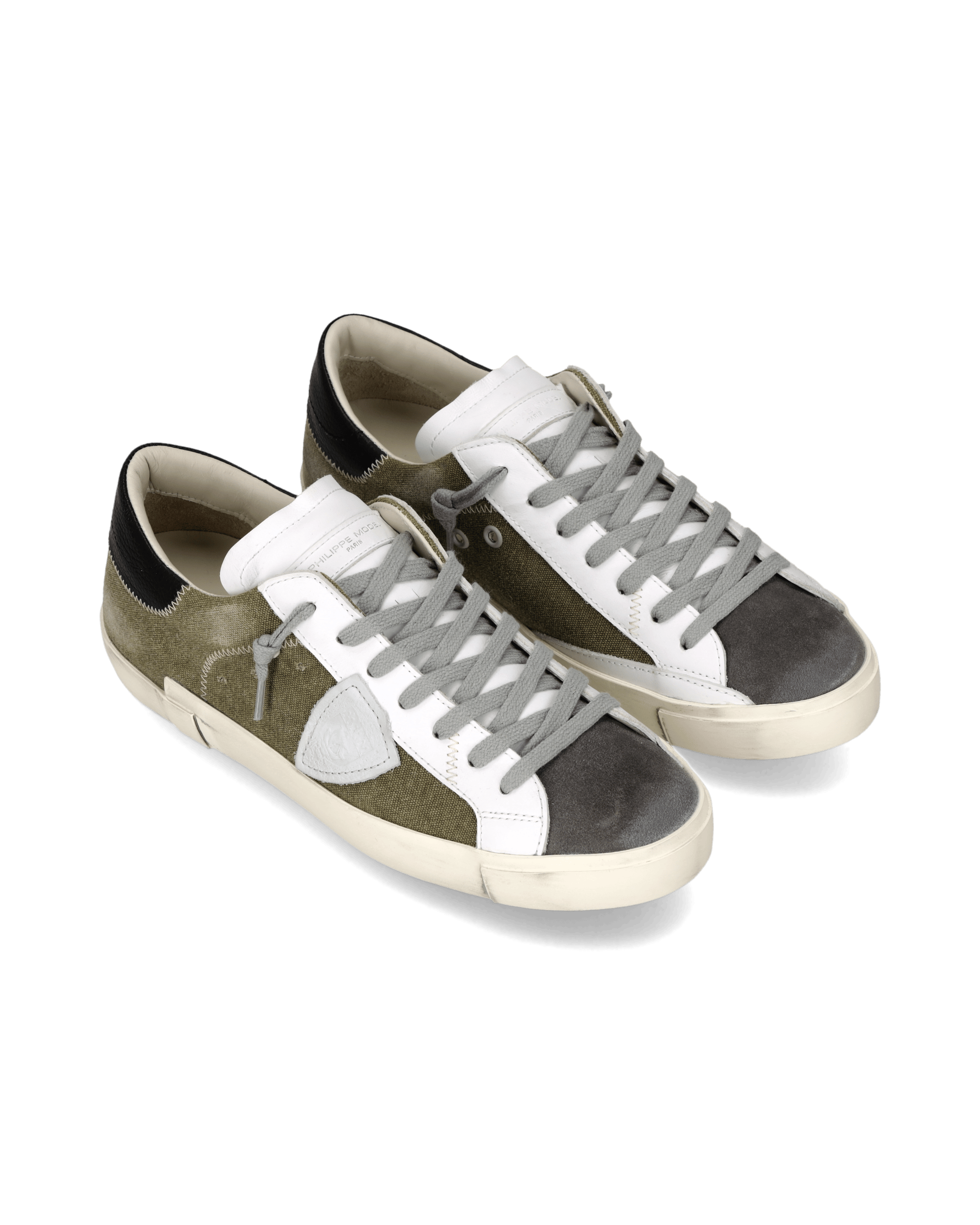 Tennis sneakers. PHILIPPE MODEL Green