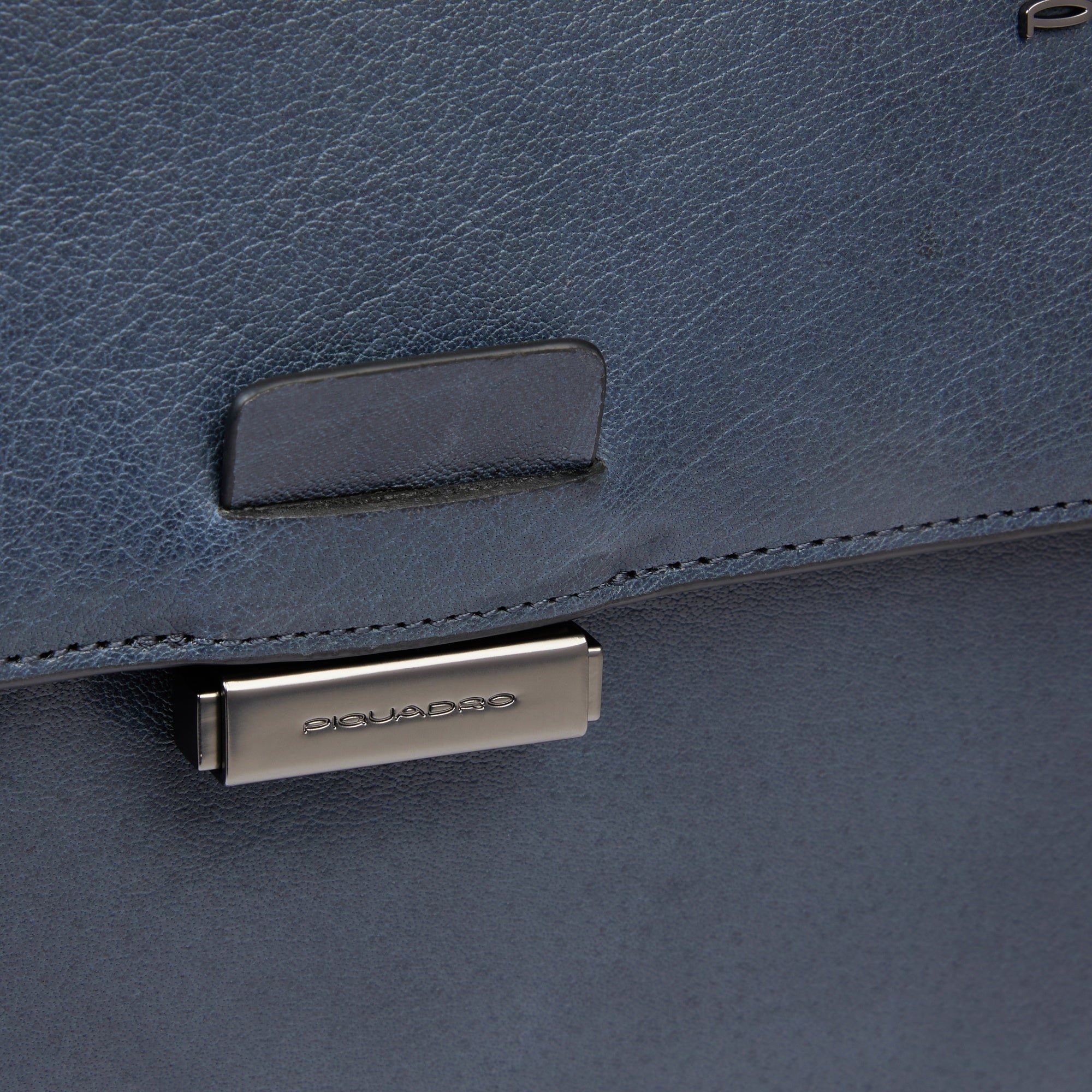 15.6" Laptop Sleeve PIQUADRO Grey