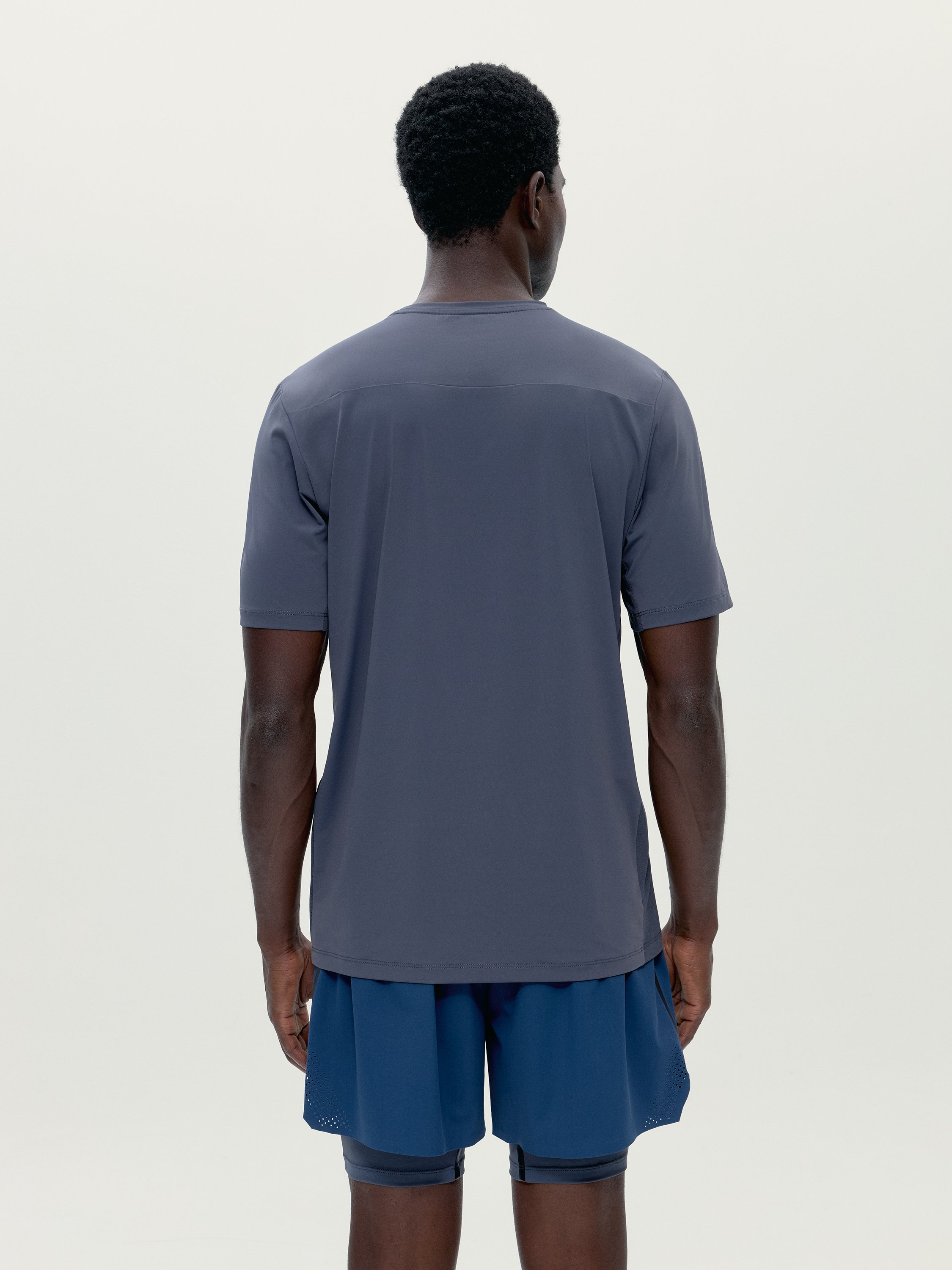 Short-sleeve performance sports t-shirt VOLTA 2.0 | Grey BORN Men