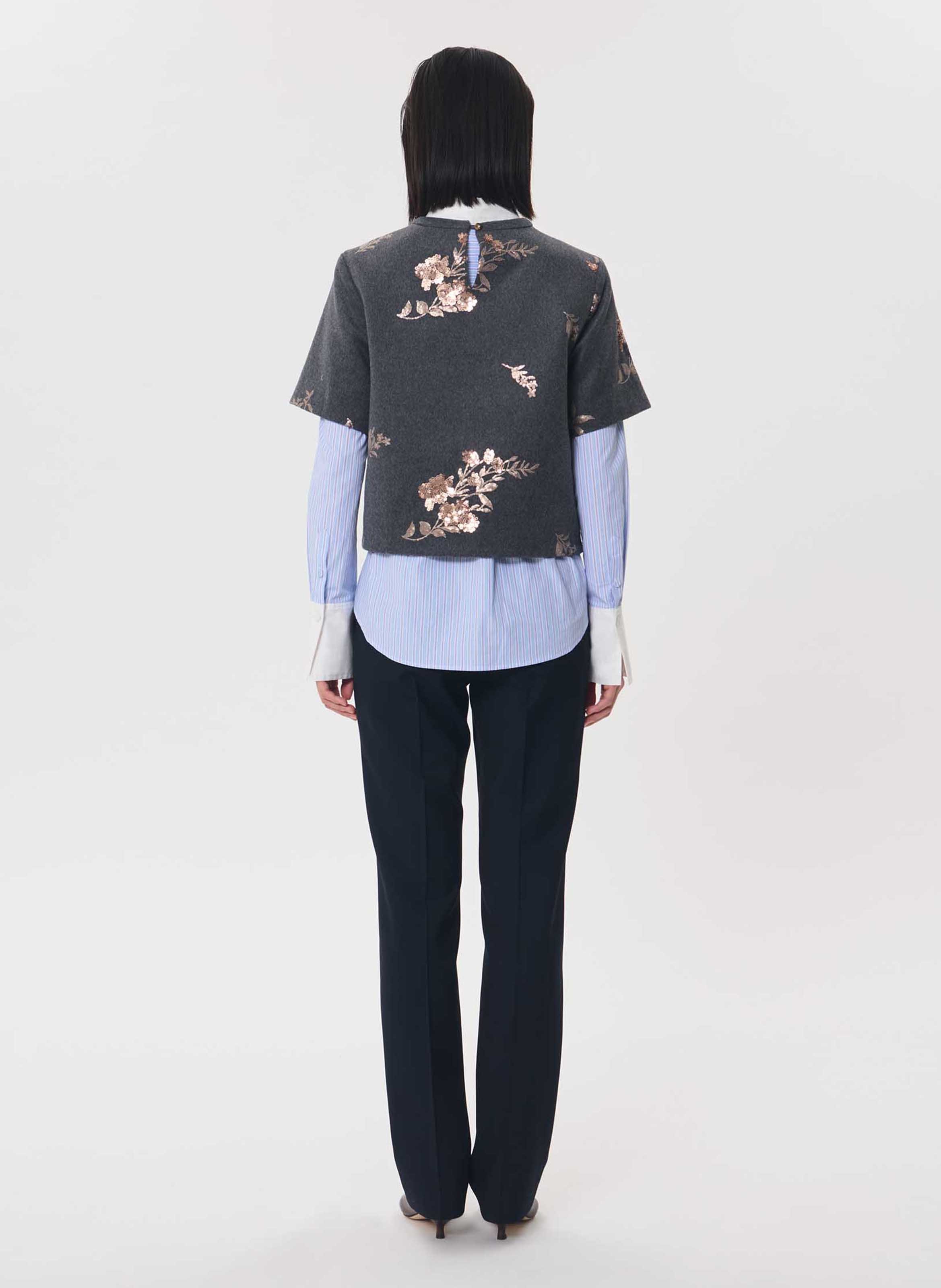 Short-sleeved top with embroidery TARA JARMON Grey