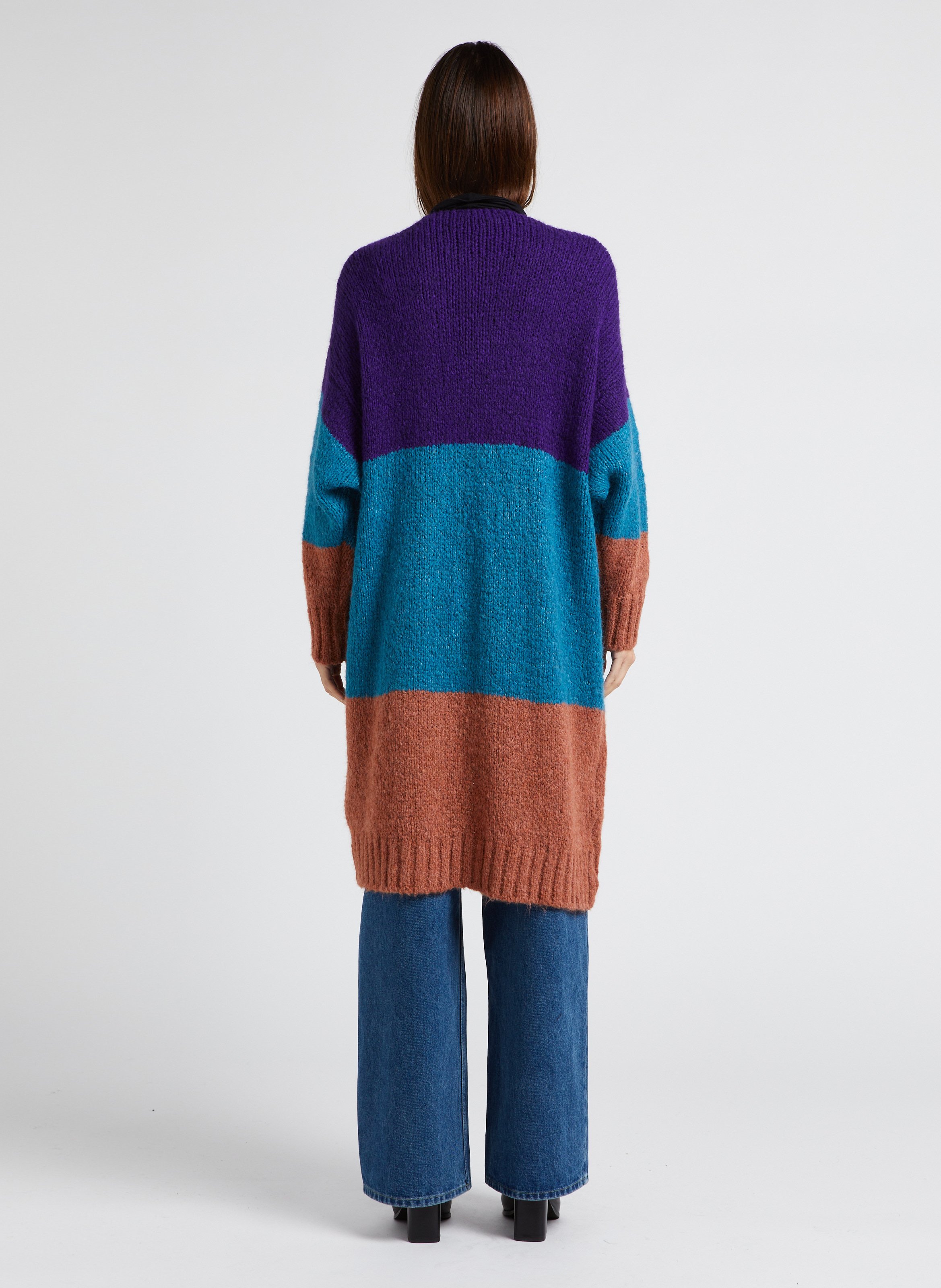 Weite, dreifarbige Maxi-Strickjacke mit Streifen DR BLOOM Mehrfarbig