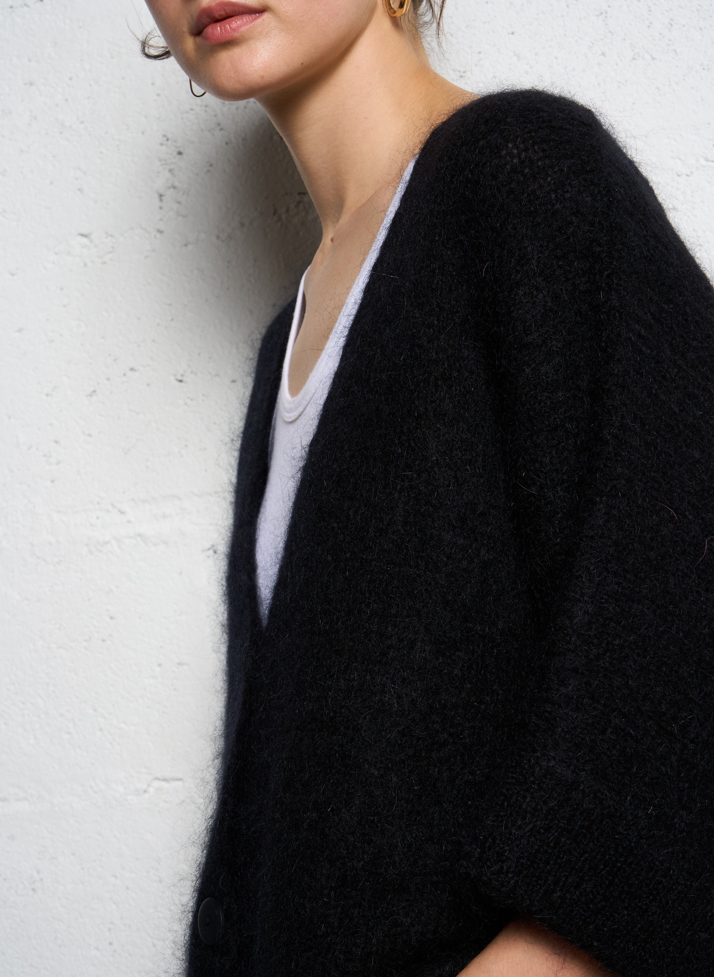 Loose-fitting V-neck cardigan in mixed knit PLEASE Black