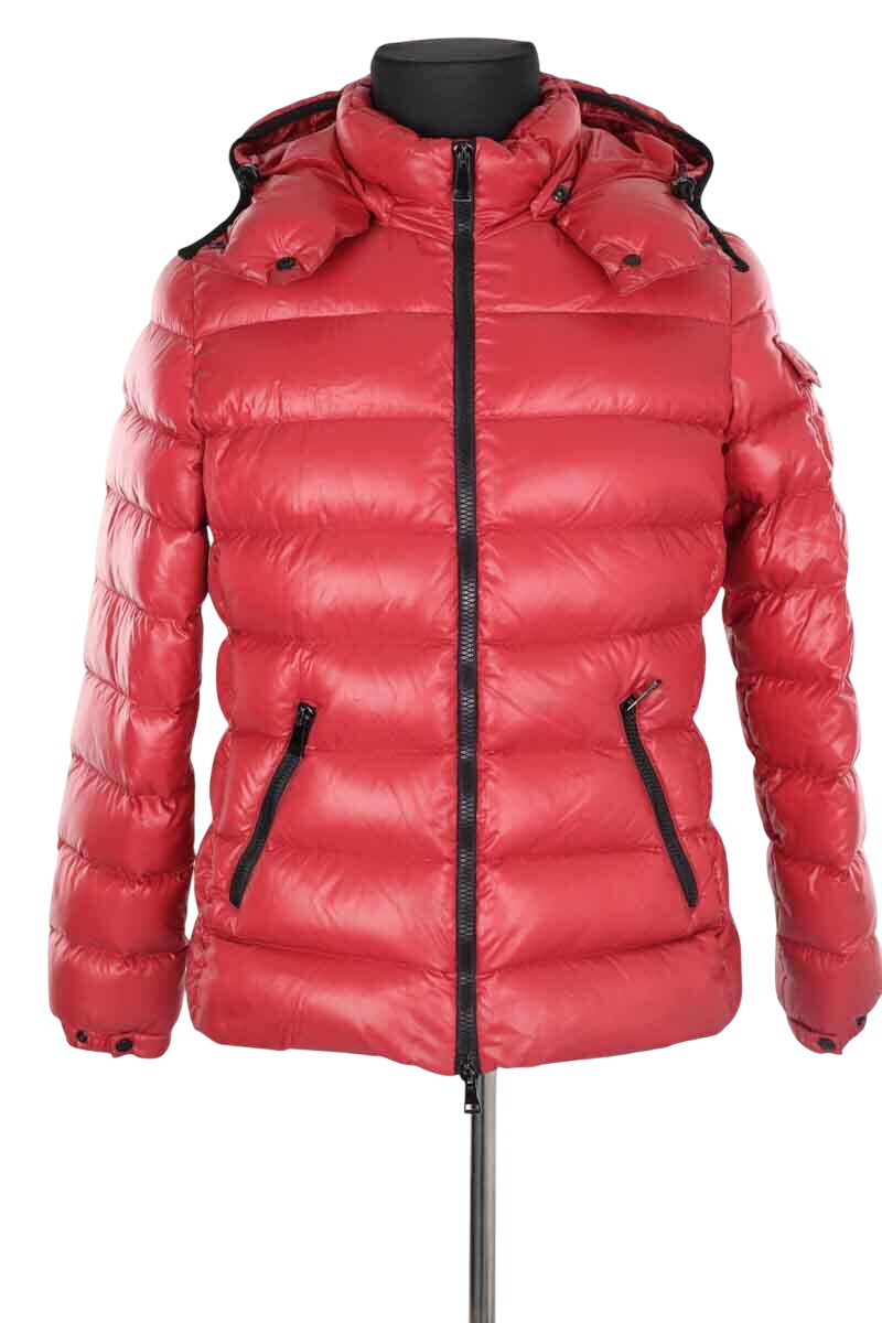 Lightweight quilted padded jacket with high neck MONCLER - Seconde Main Red