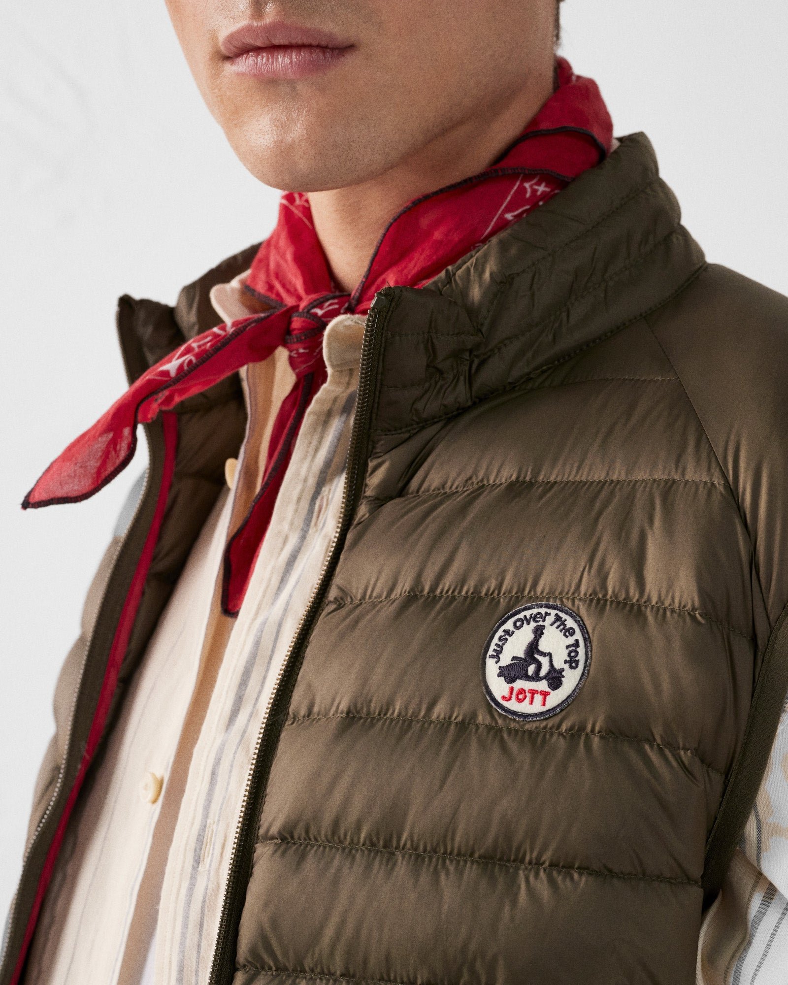 Sleeveless puffer jacket Tom JOTT Green