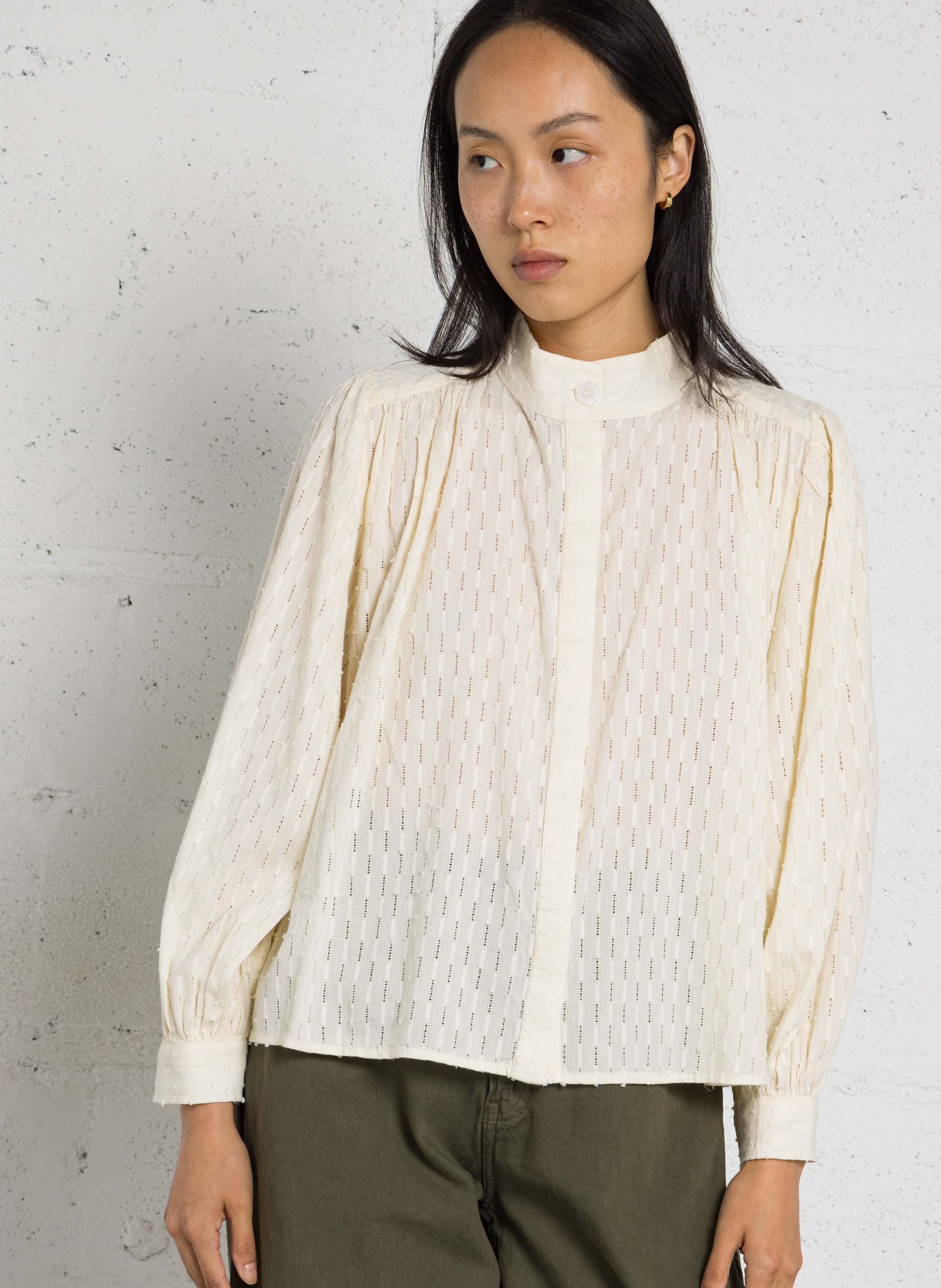 Straight high-neck cotton blouse BELLEPIECE Beige