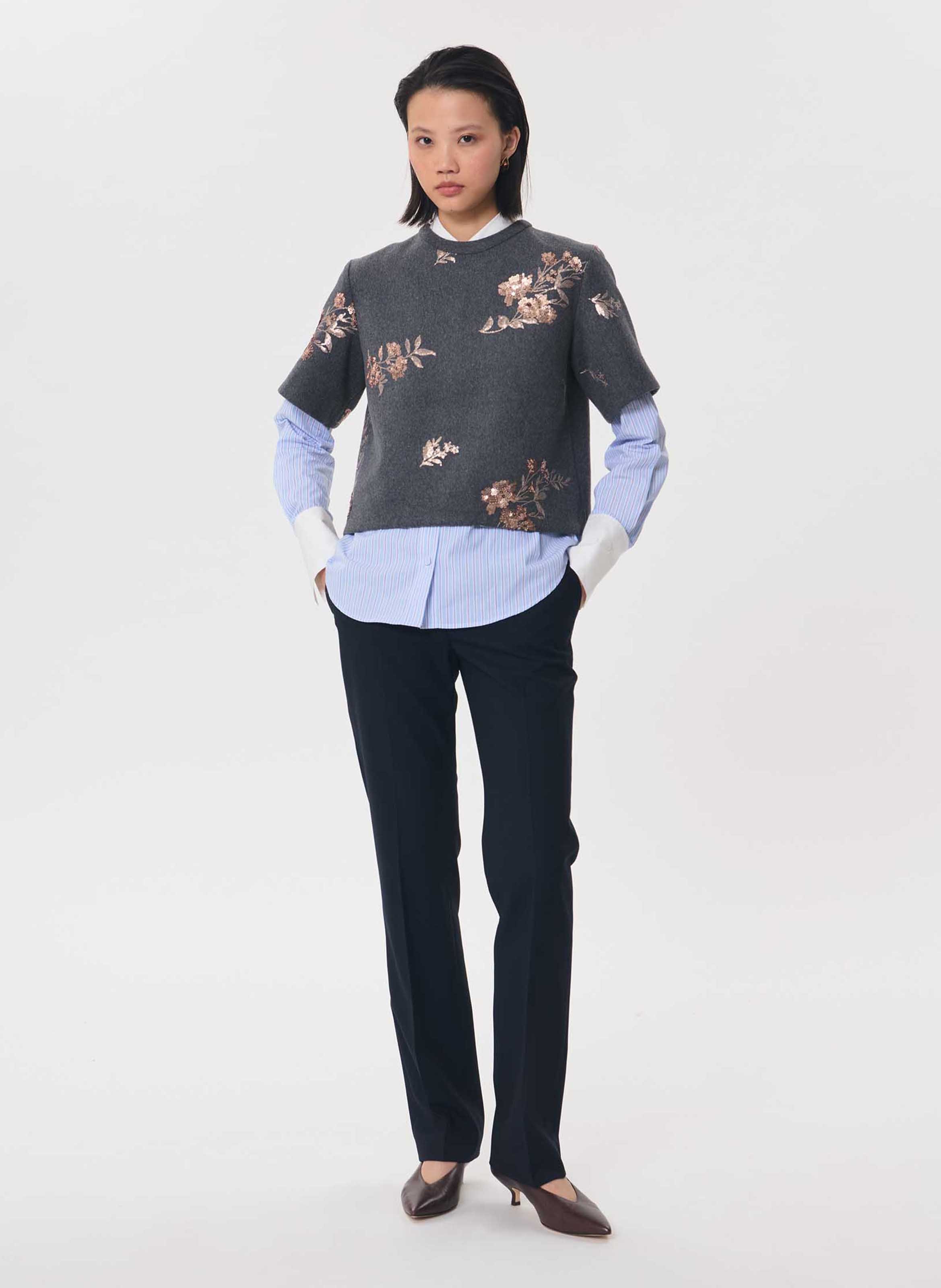 Short-sleeved top with embroidery TARA JARMON Grey