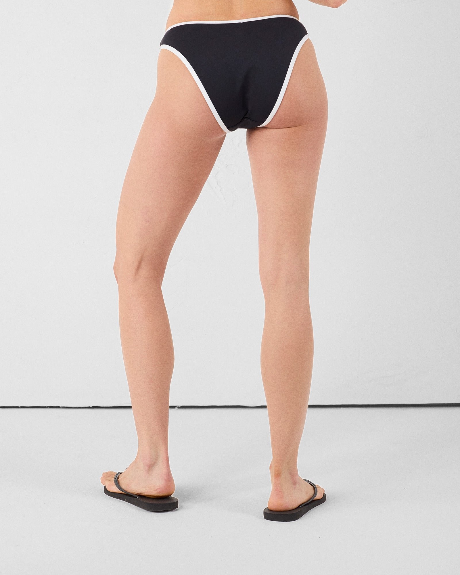 Bas de maillot de bain brésilien maeva bottom JOTT Noir
