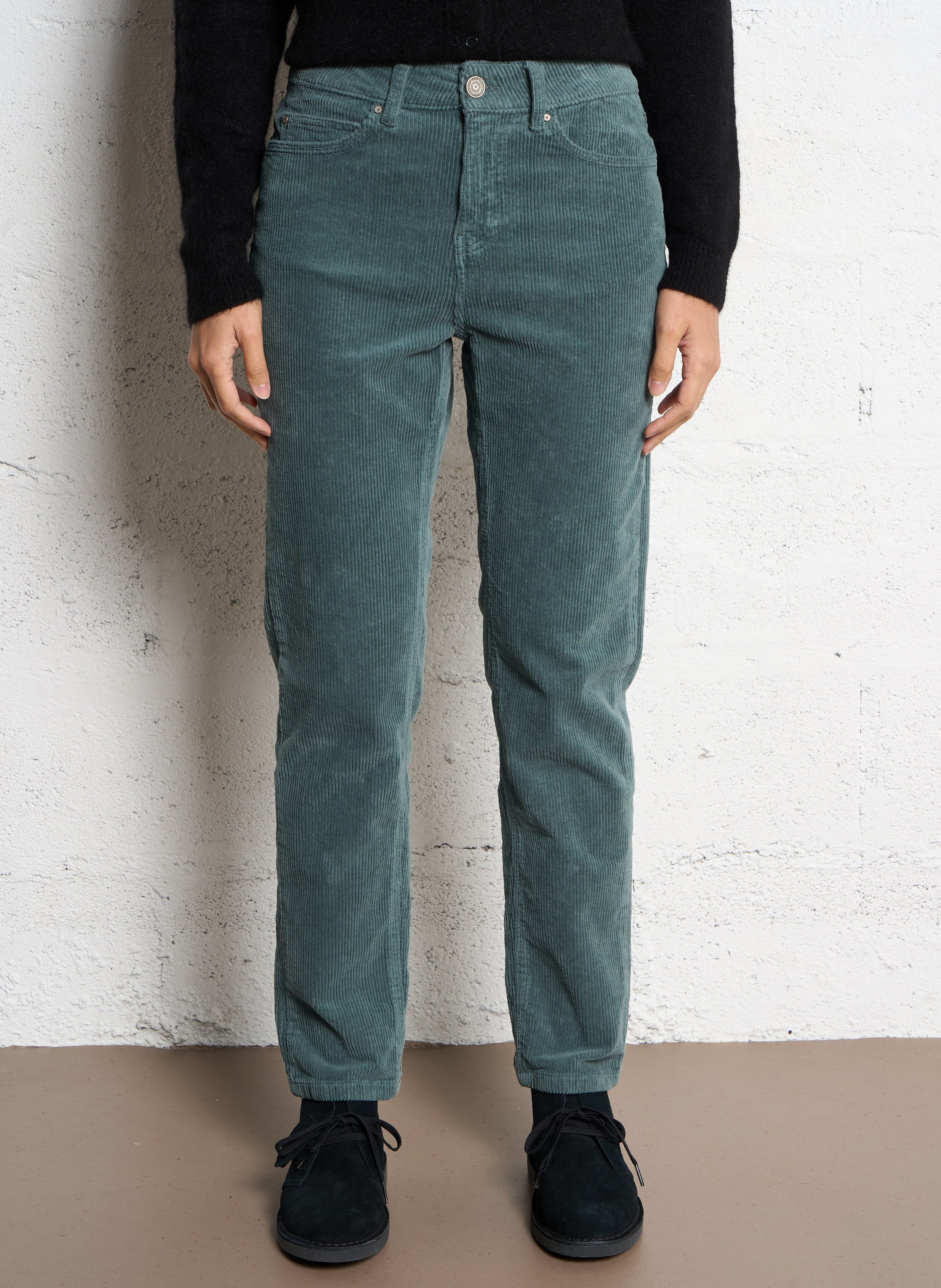 Pantalon droit velours côtelé en coton stretch  SUD EXPRESS