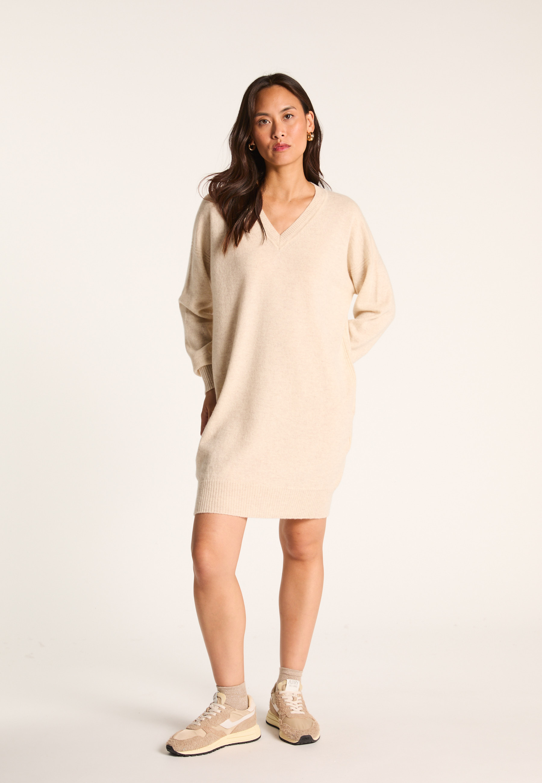 Cashmere V-neck dress MAISON MONTAGUT