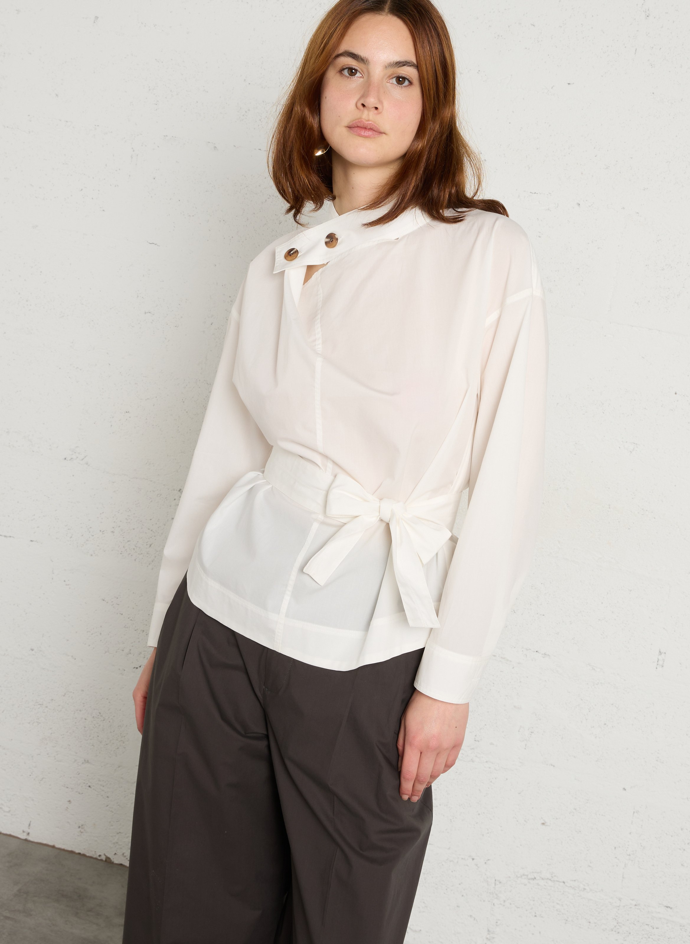 Weite Bluse mit Stehkragen aus Bio-Baumwolle SOEUR Beige