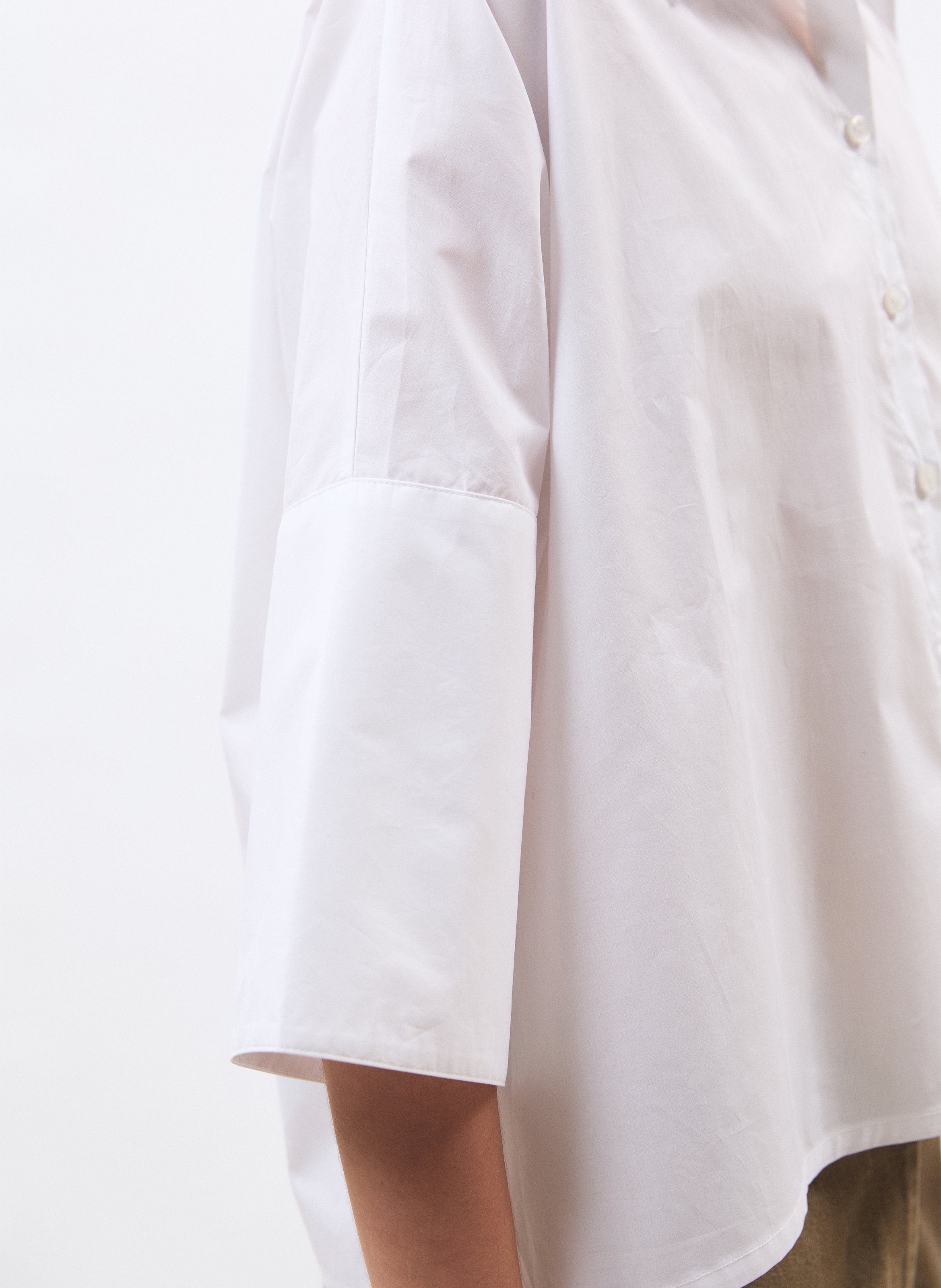 Loose-fitting cotton shirt with pattern HUMILITY White