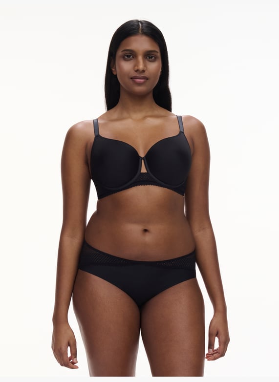 Full-cup memory foam bra | Black by CHANTELLE PULP Full-cup memory foam bra Black