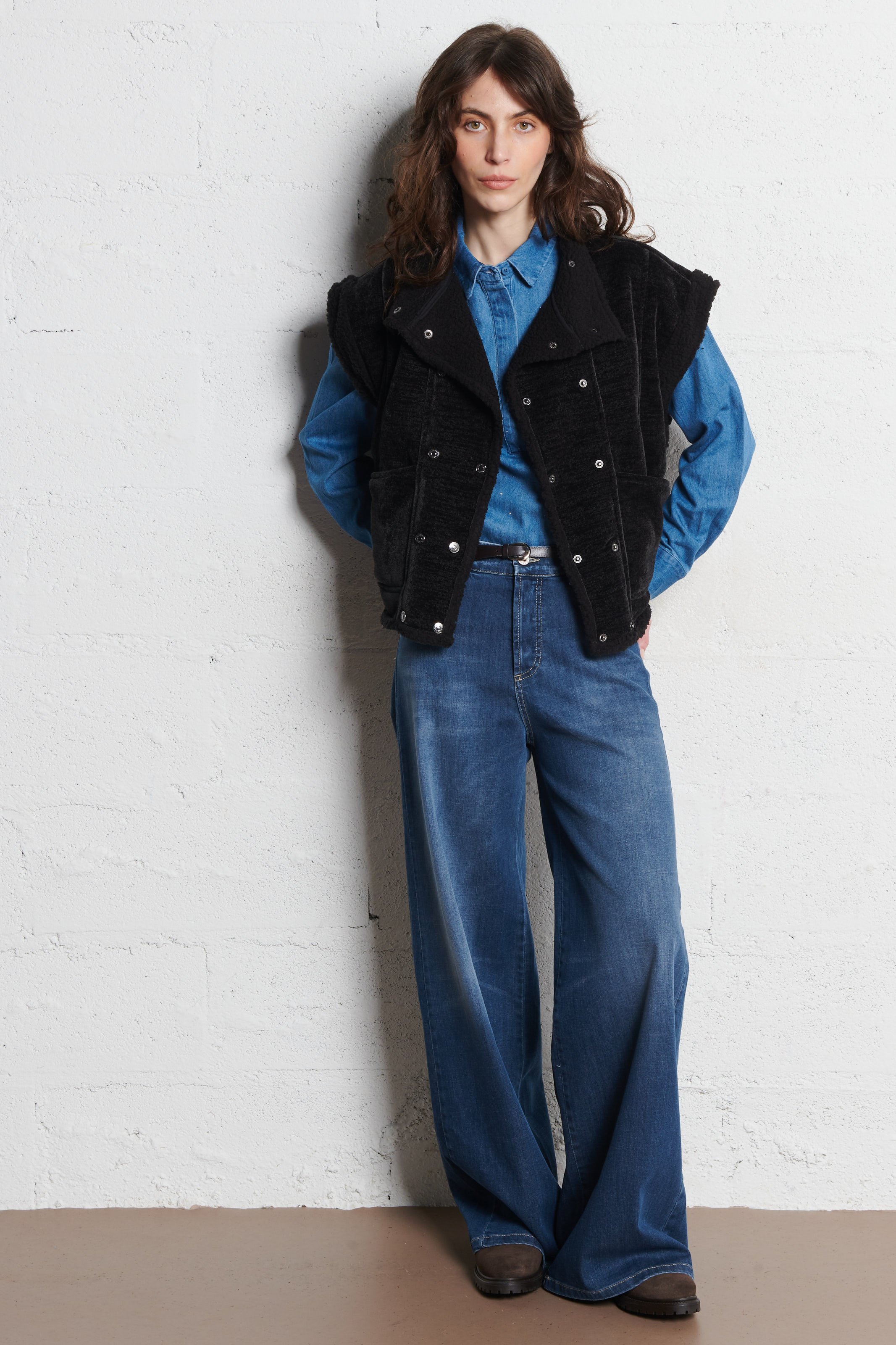 Veste sans manches effet peau de mouton LE TEMPS DES CERISES Noir