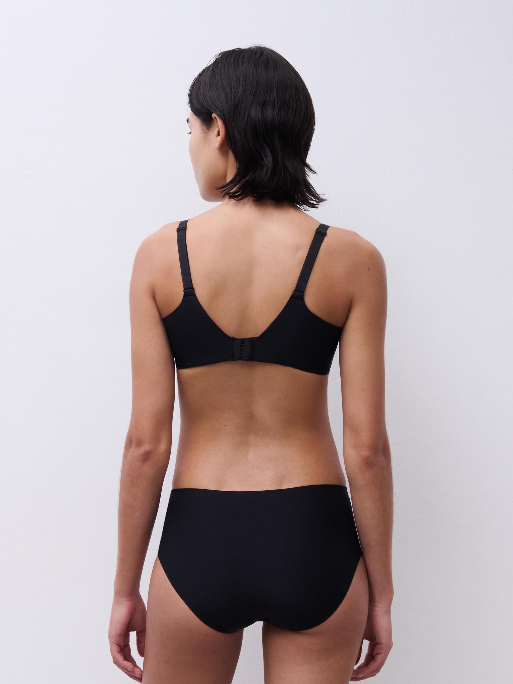 Full-cup bra CHANTELLE Black